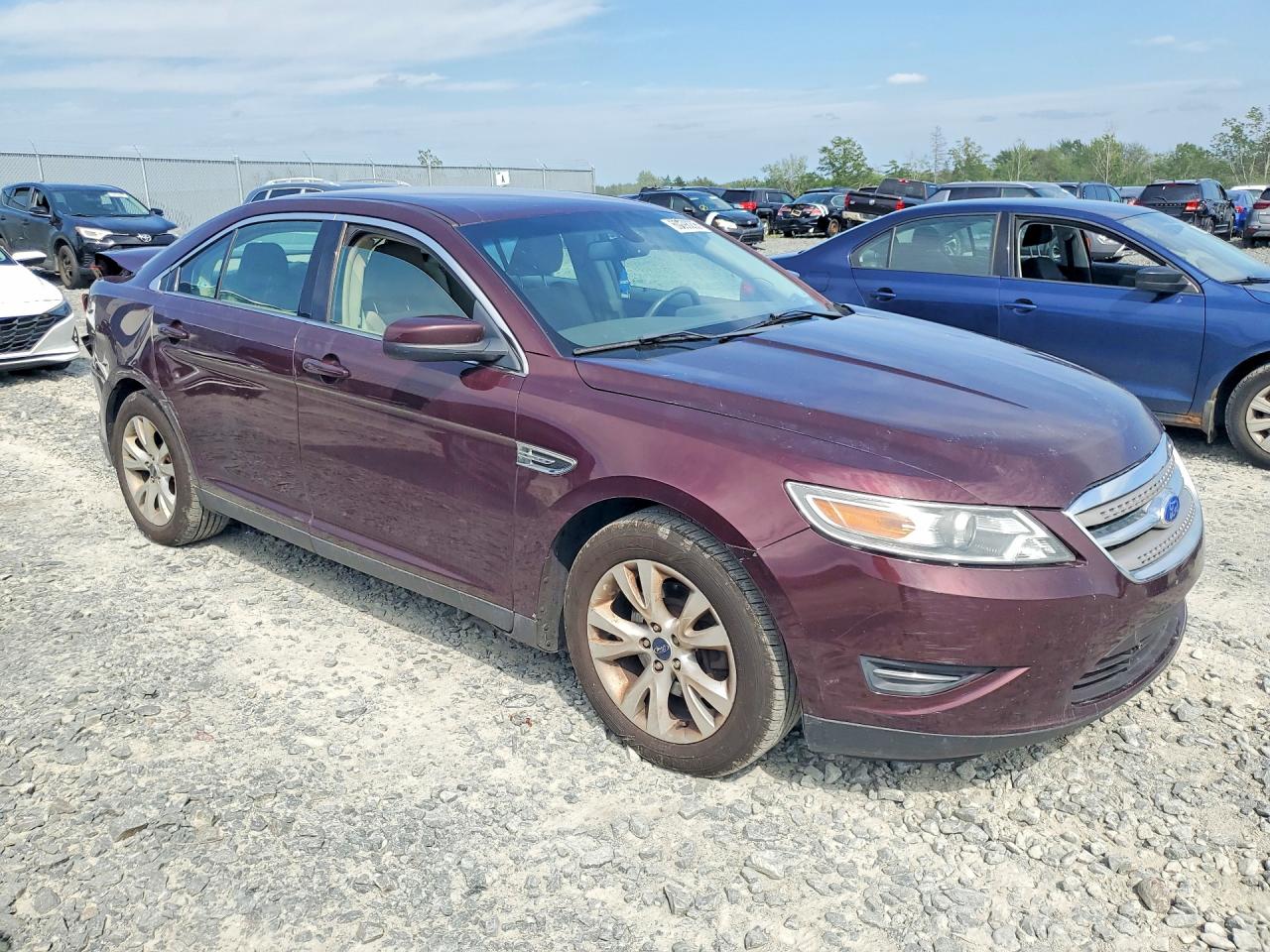 2011 Ford Taurus Sel Burgundy vin: 1FAHP2HW2BG181444