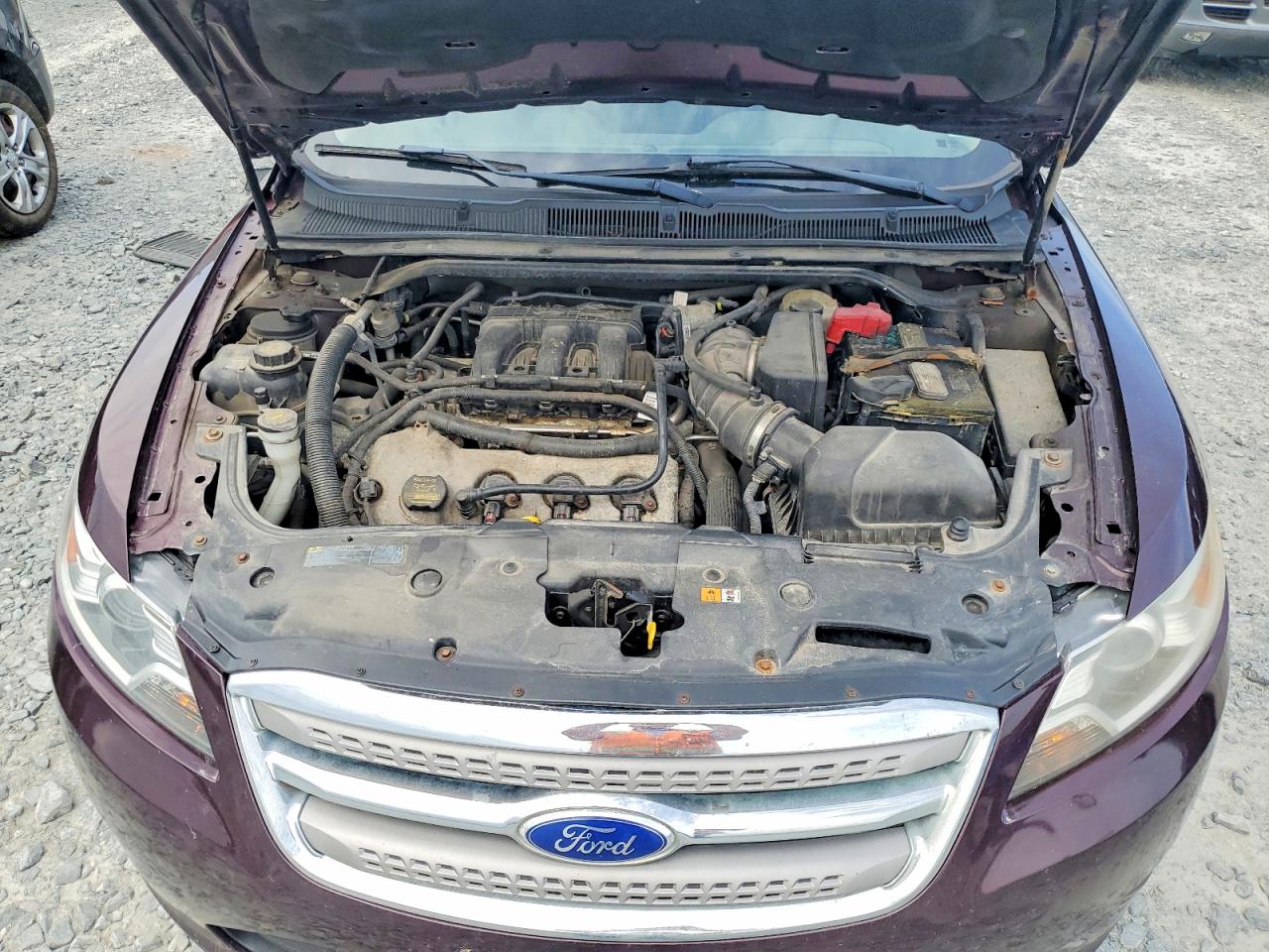 2011 Ford Taurus Sel Burgundy vin: 1FAHP2HW2BG181444