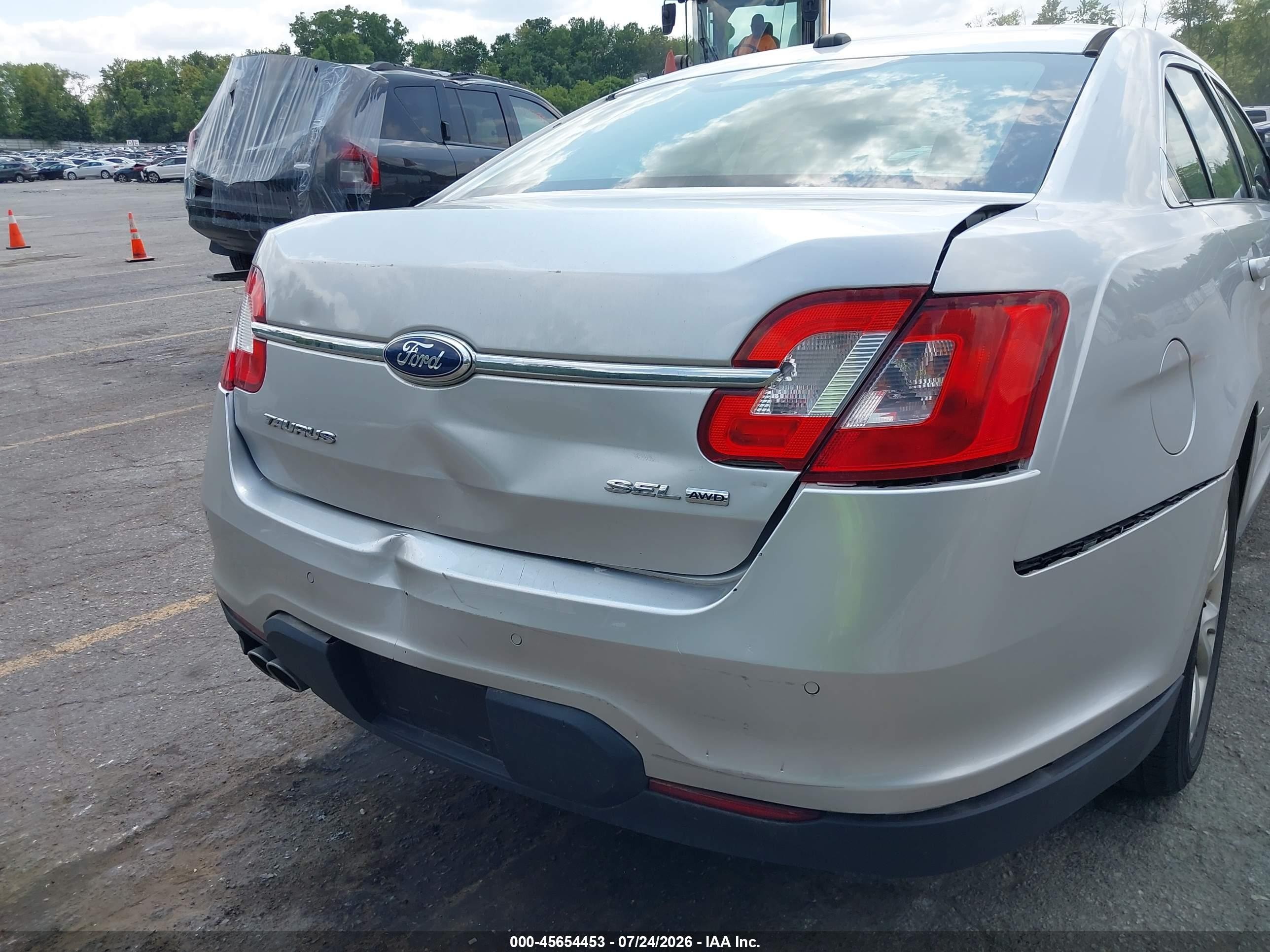 2011 Ford Taurus Sel Silver vin: 1FAHP2HW3BG182523