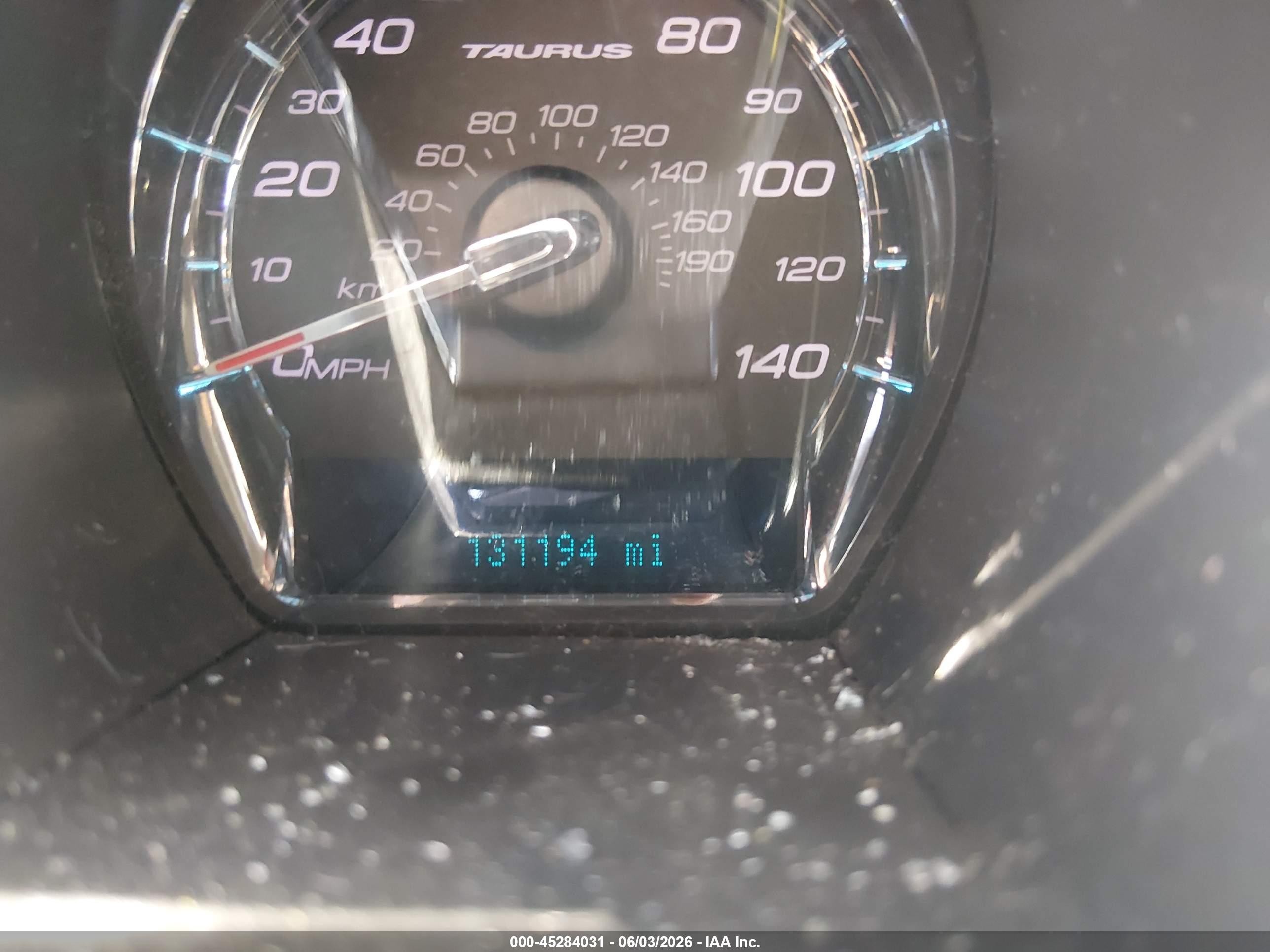 2010 Ford Taurus Sel Burgundy vin: 1FAHP2HW4AG165468