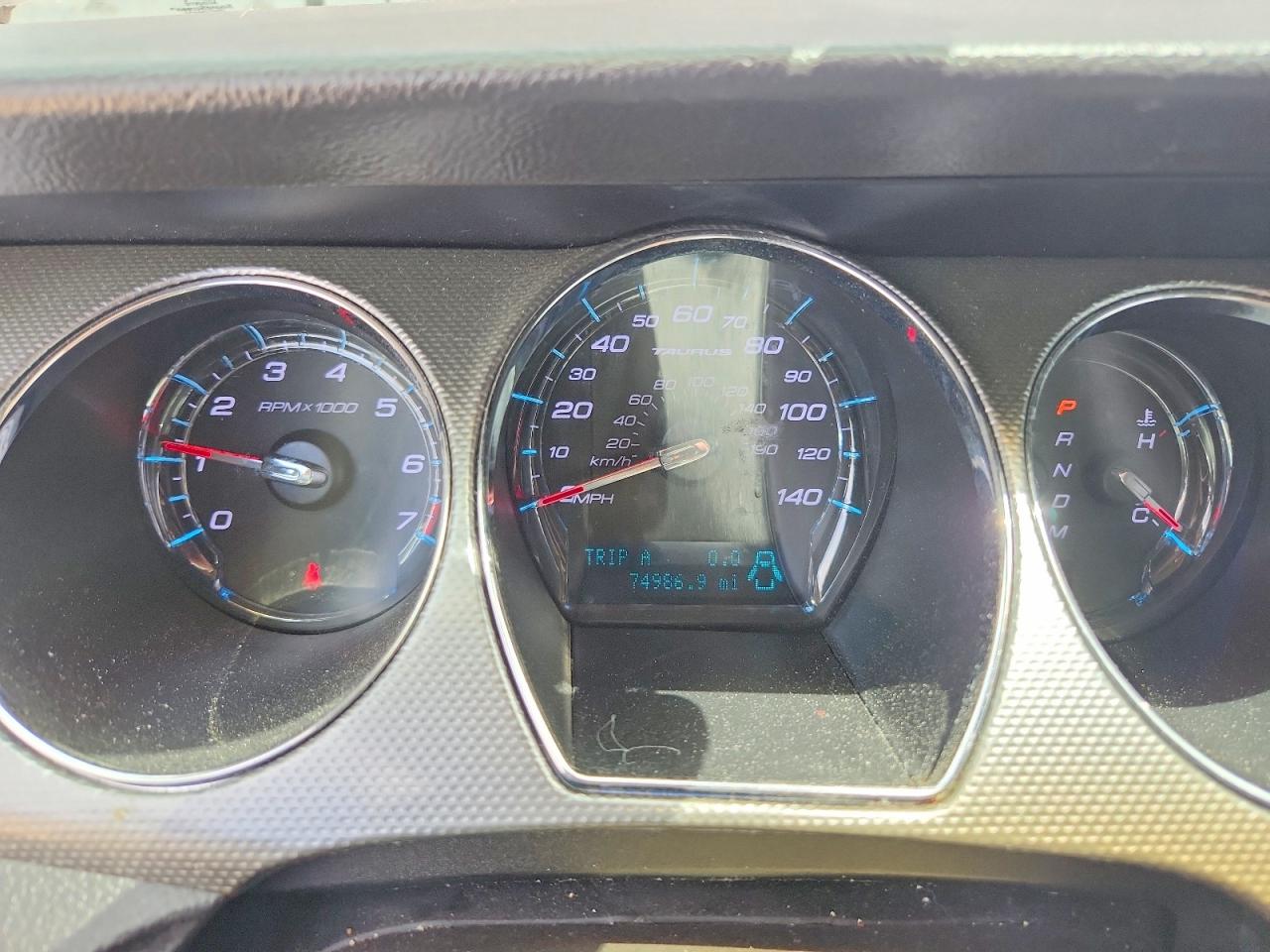 2011 Ford Taurus Sel Red vin: 1FAHP2HW5BG108939