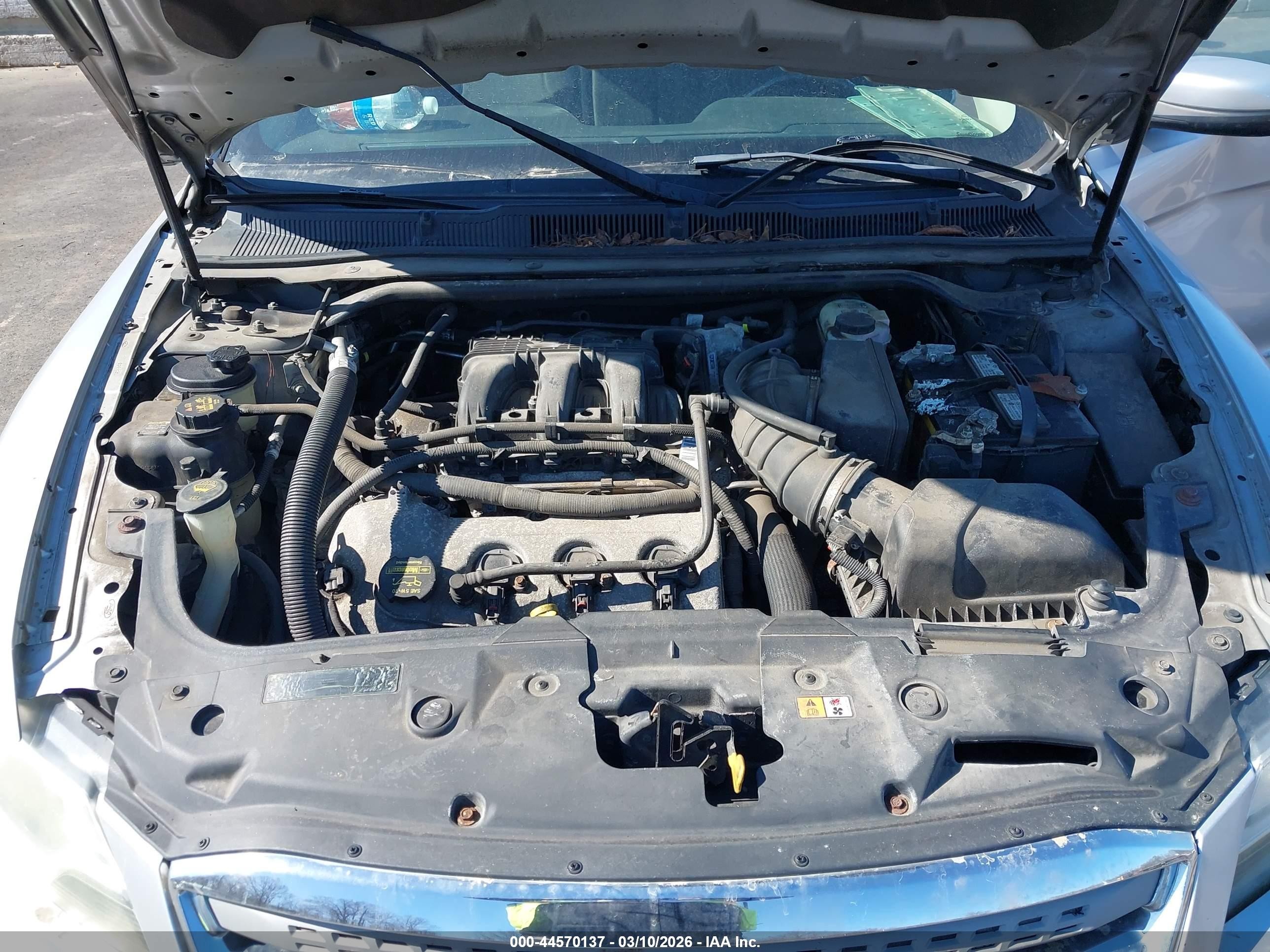 2011 Ford Taurus Sel Silver vin: 1FAHP2HW5BG190221