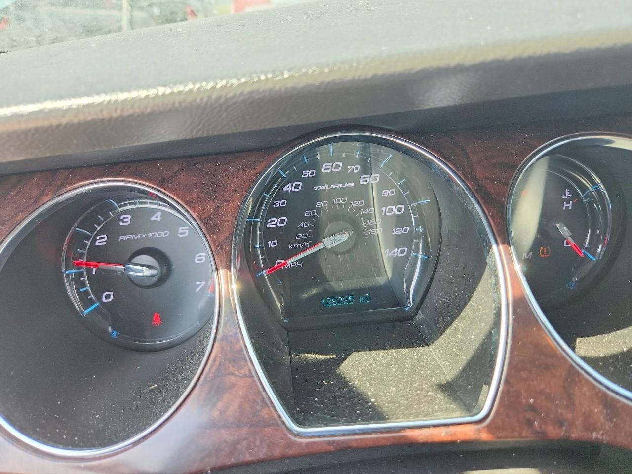 2010 Ford Taurus Sel Teal vin: 1FAHP2HW7AG150768