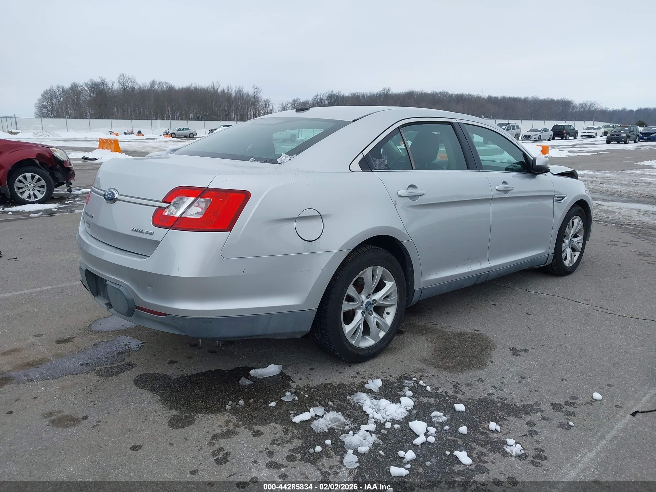 2010 Ford Taurus Sel Silver vin: 1FAHP2HW7AG166792
