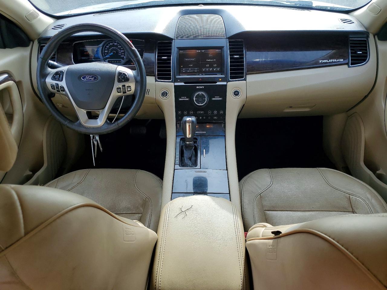 2015 Ford Taurus Limited Белый vin: 1FAHP2J81FG127697