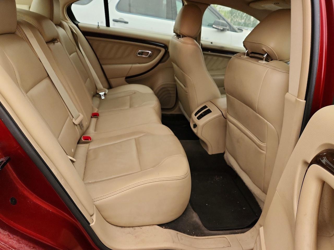 2014 Ford Taurus Limited Темно-бордовый vin: 1FAHP2J82EG176891
