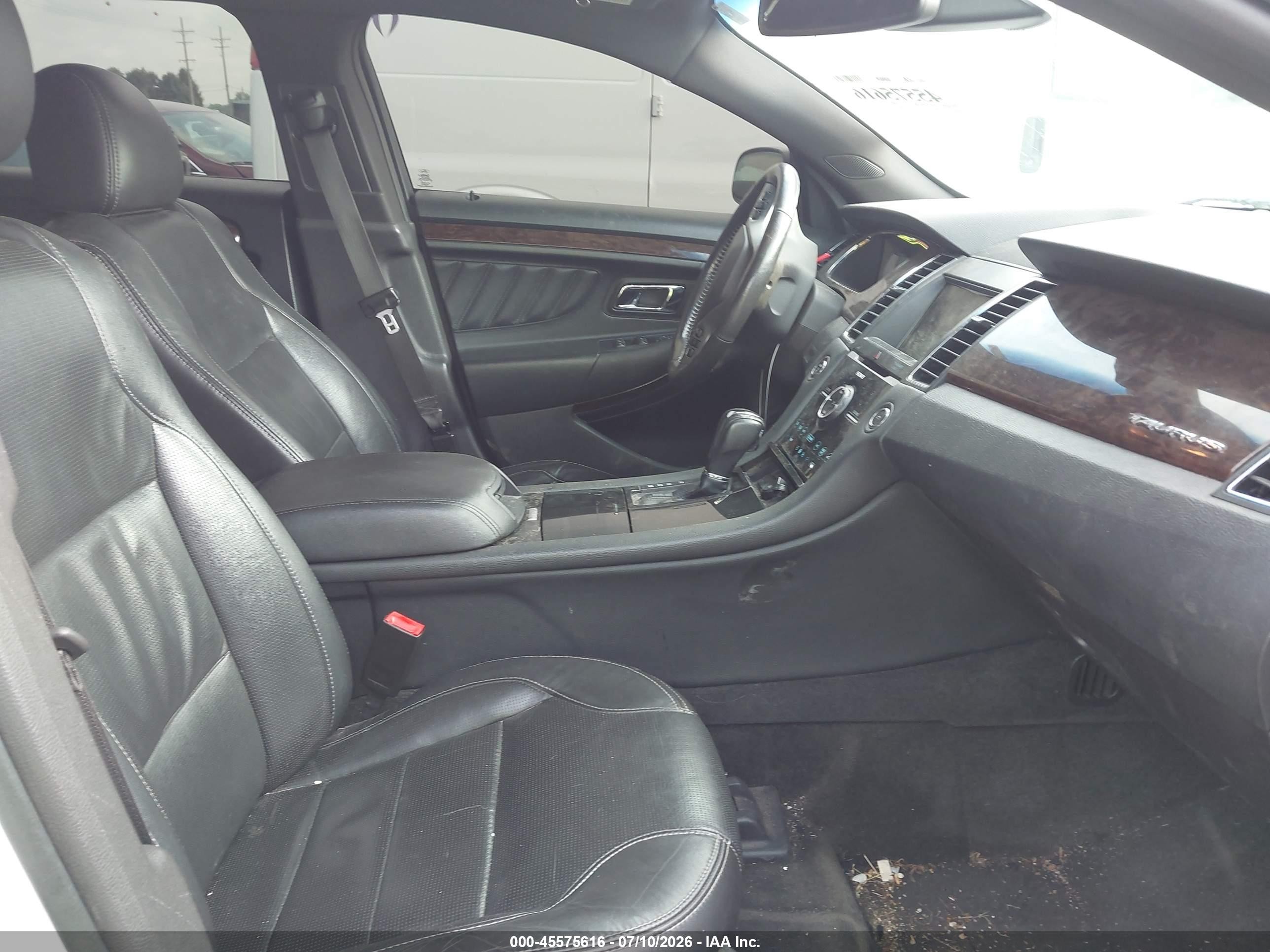 2014 Ford Taurus Limited Белый vin: 1FAHP2J82EG180357