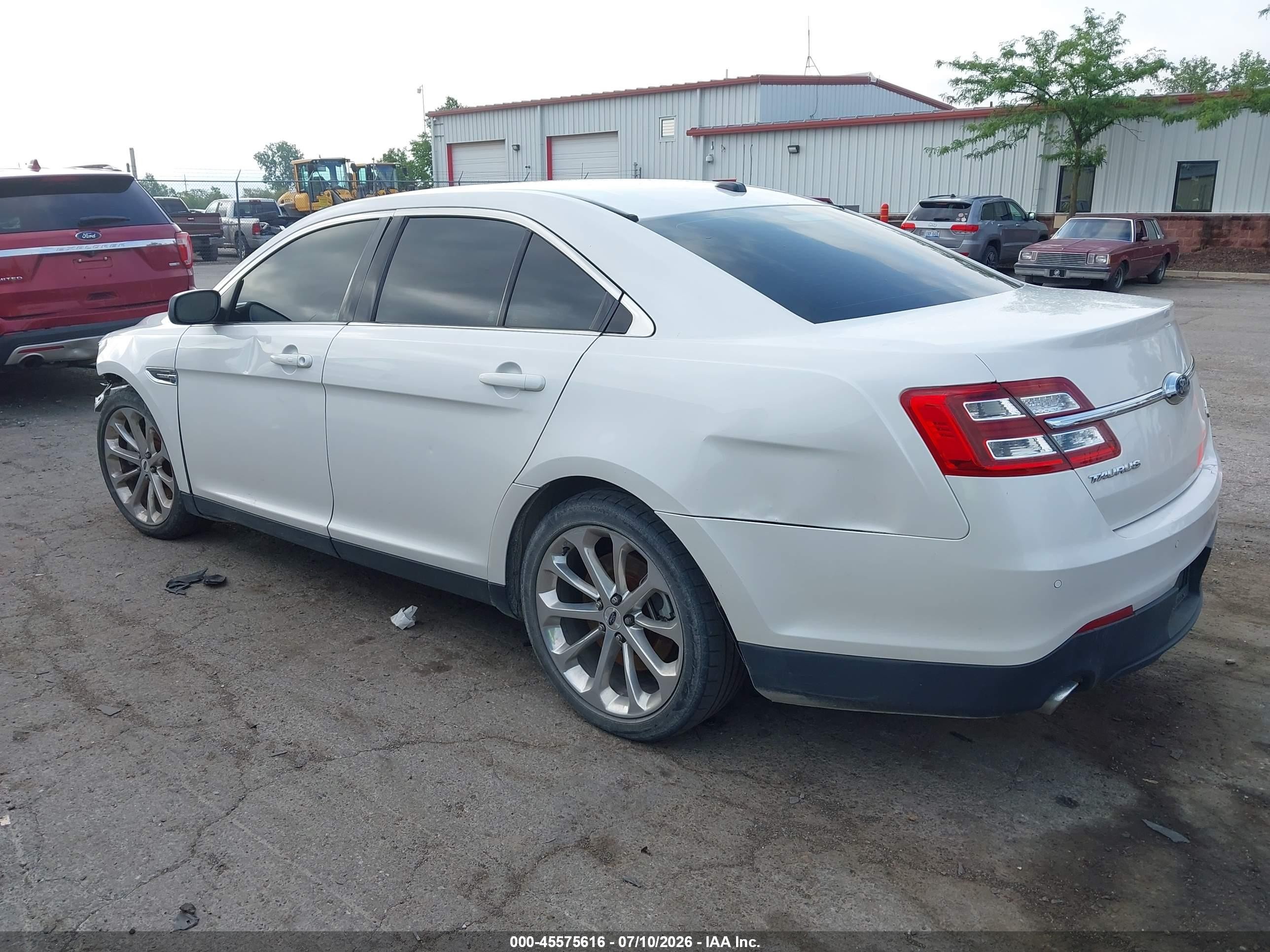 2014 Ford Taurus Limited Белый vin: 1FAHP2J82EG180357