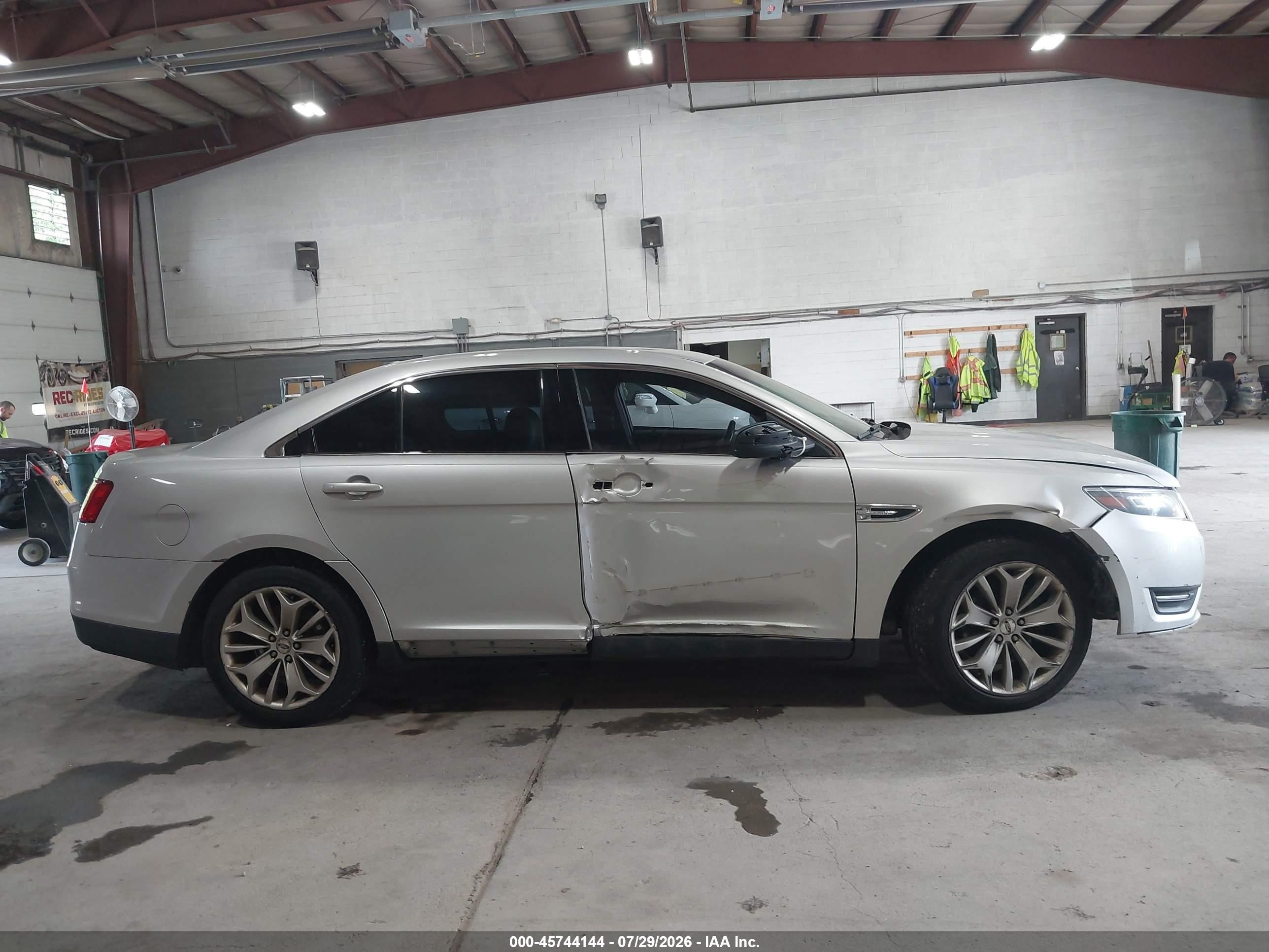 2015 Ford Taurus Limited Gray vin: 1FAHP2J83FG142282