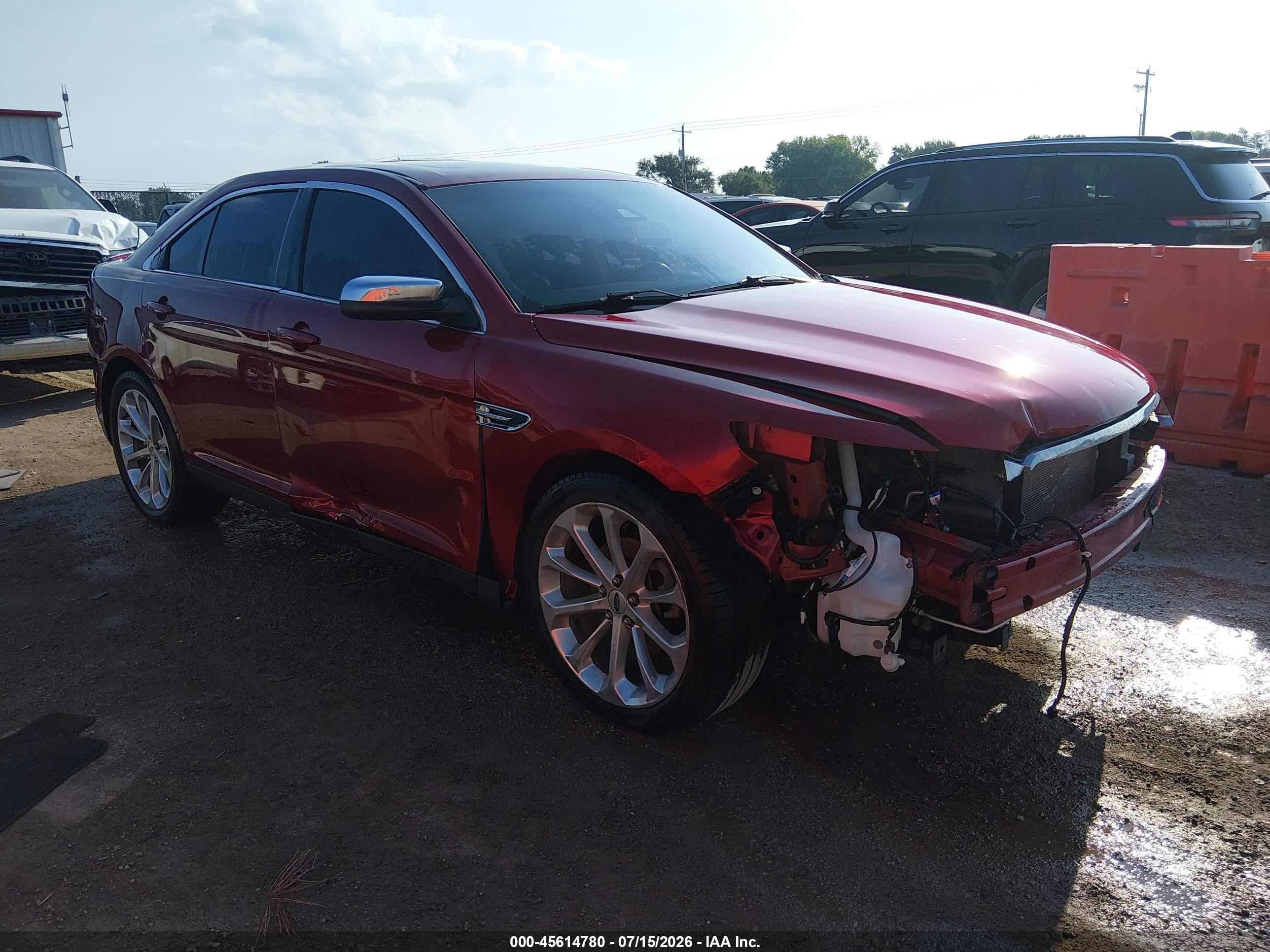 2015 Ford Taurus Limited Красный vin: 1FAHP2J85FG115276