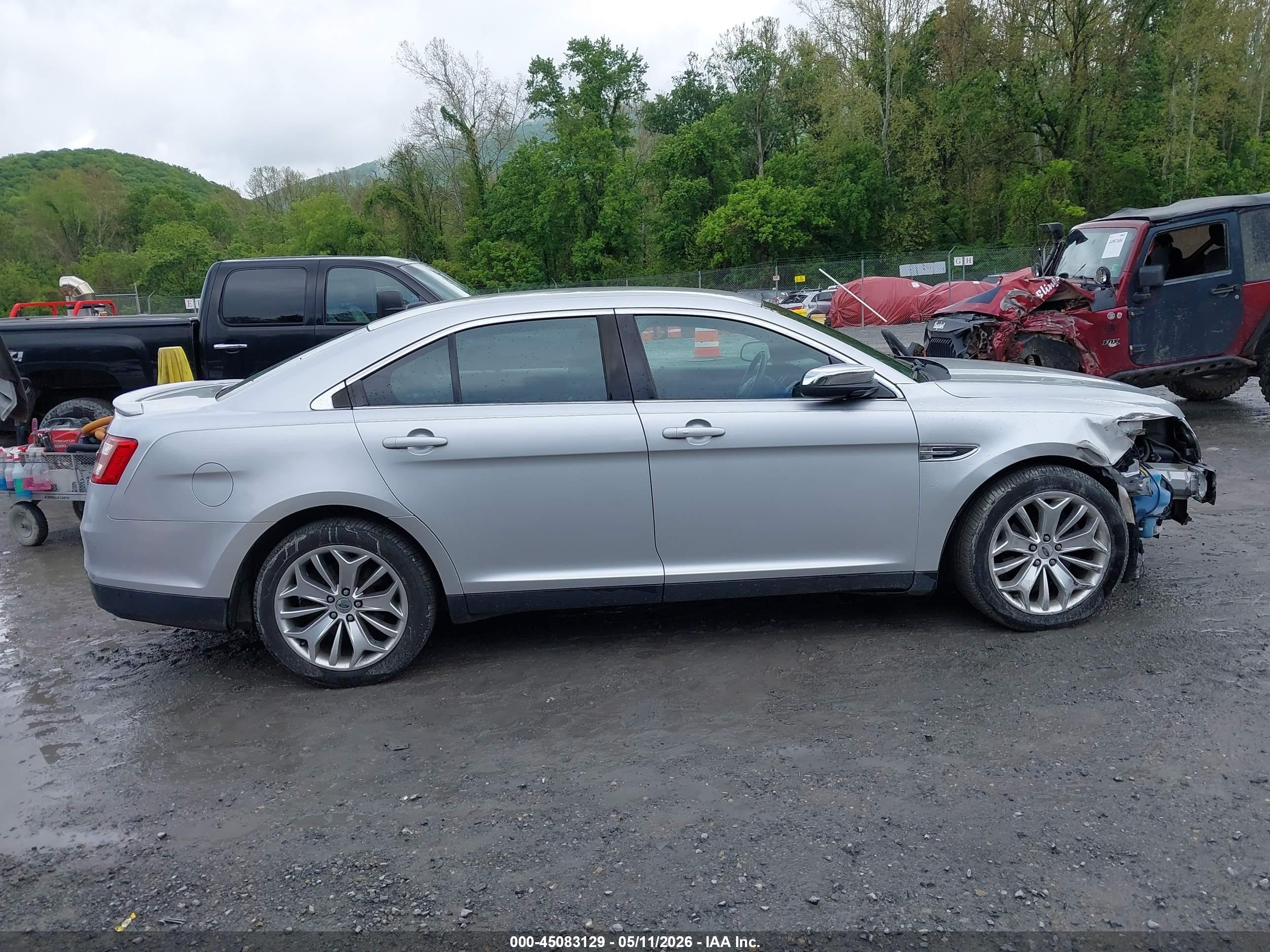 2014 Ford Taurus Limited Silver vin: 1FAHP2J86EG112921