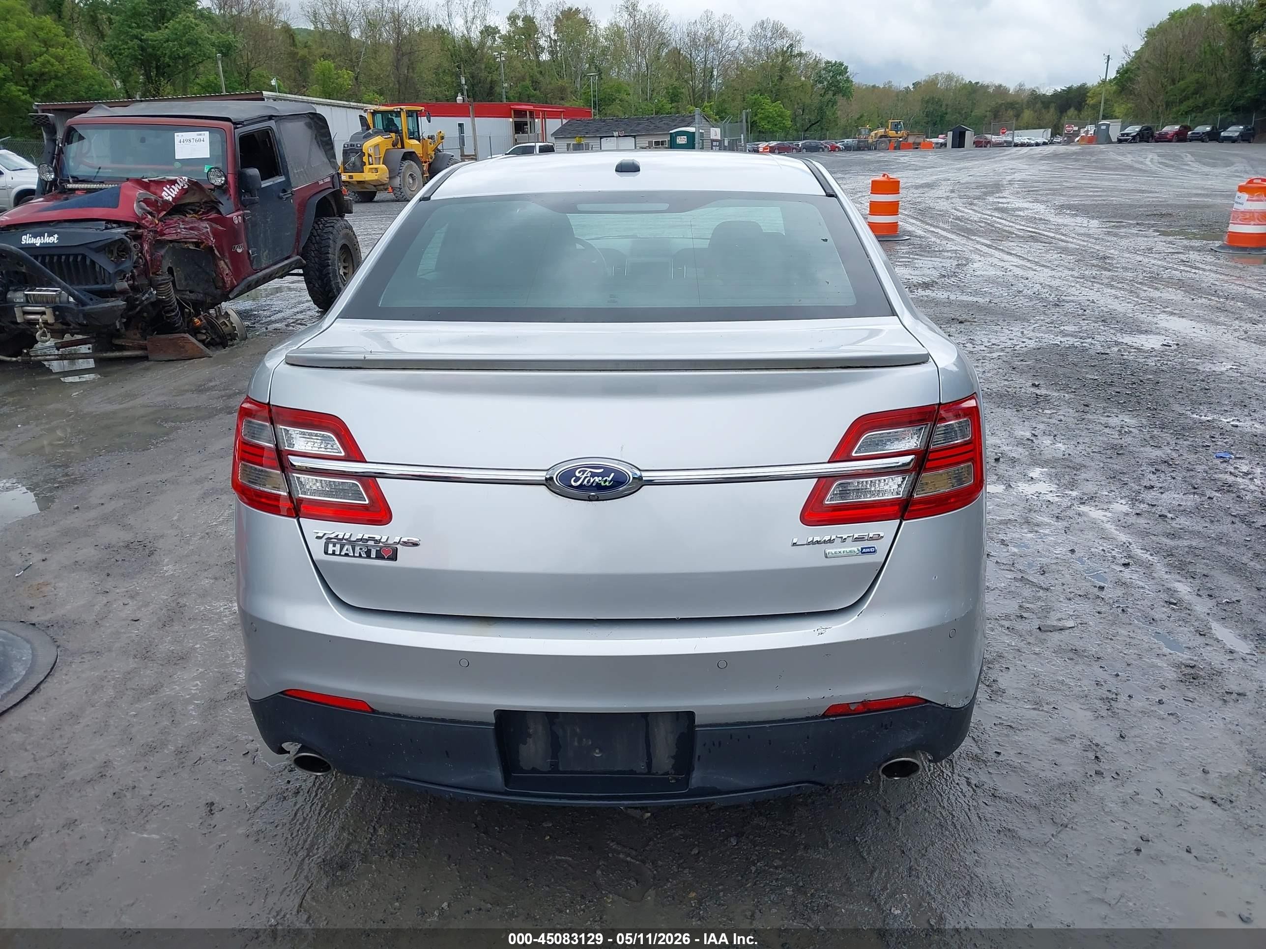 2014 Ford Taurus Limited Silver vin: 1FAHP2J86EG112921