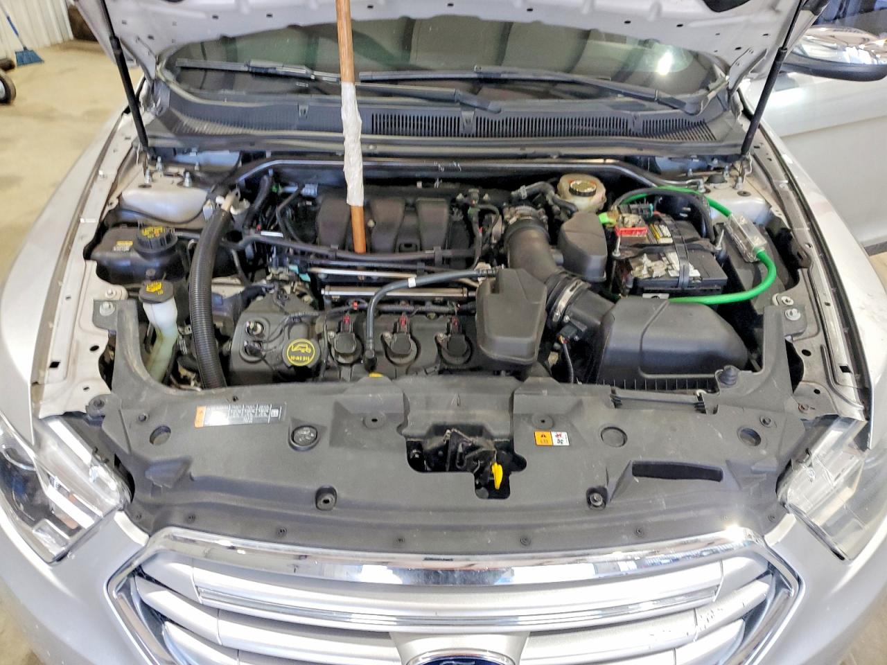 2015 Ford Taurus Limited Silver vin: 1FAHP2J86FG166575