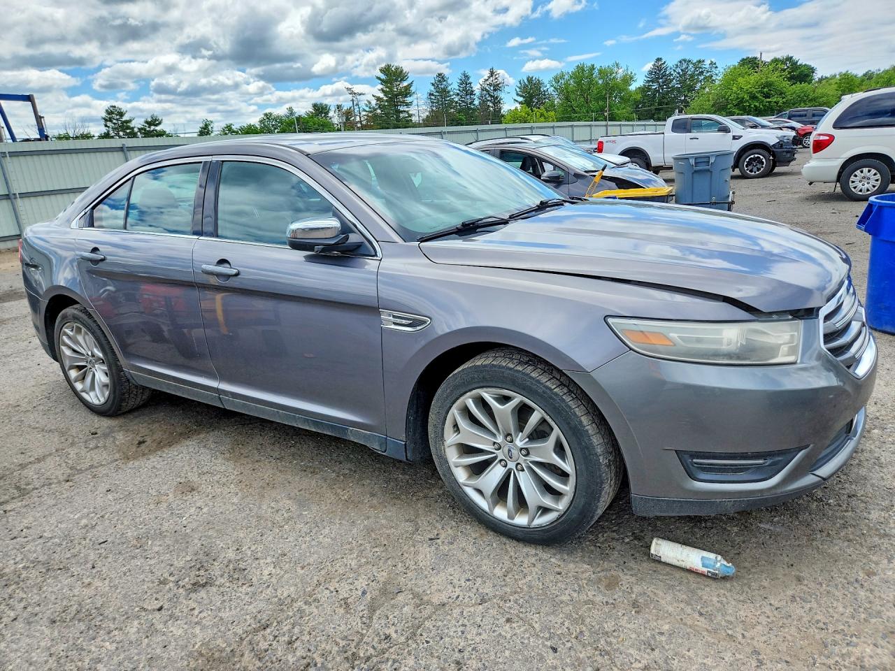 2013 Ford Taurus Limited Silver vin: 1FAHP2J88DG136958