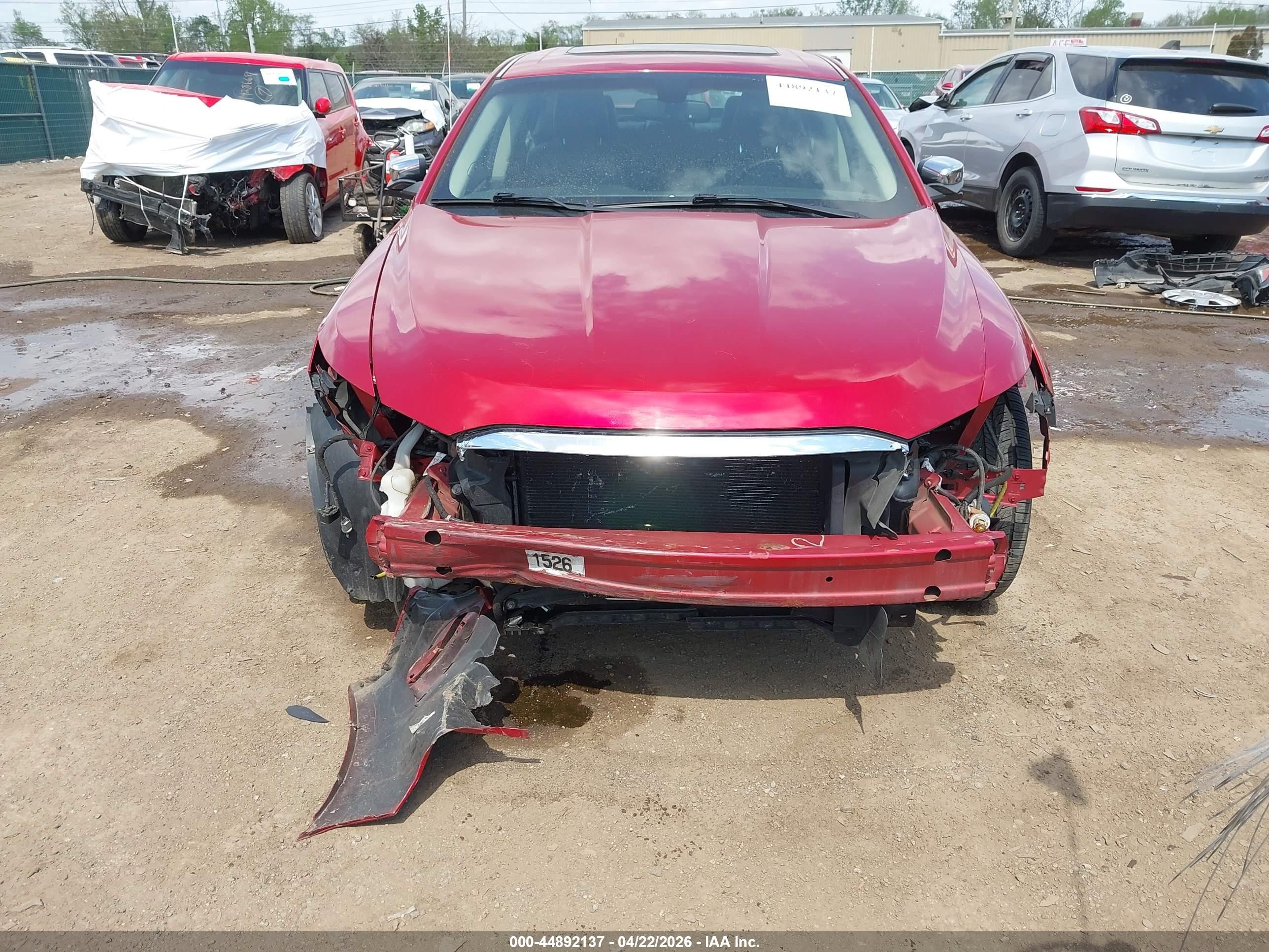 2010 Ford Taurus Limited Красный vin: 1FAHP2JW7AG149808