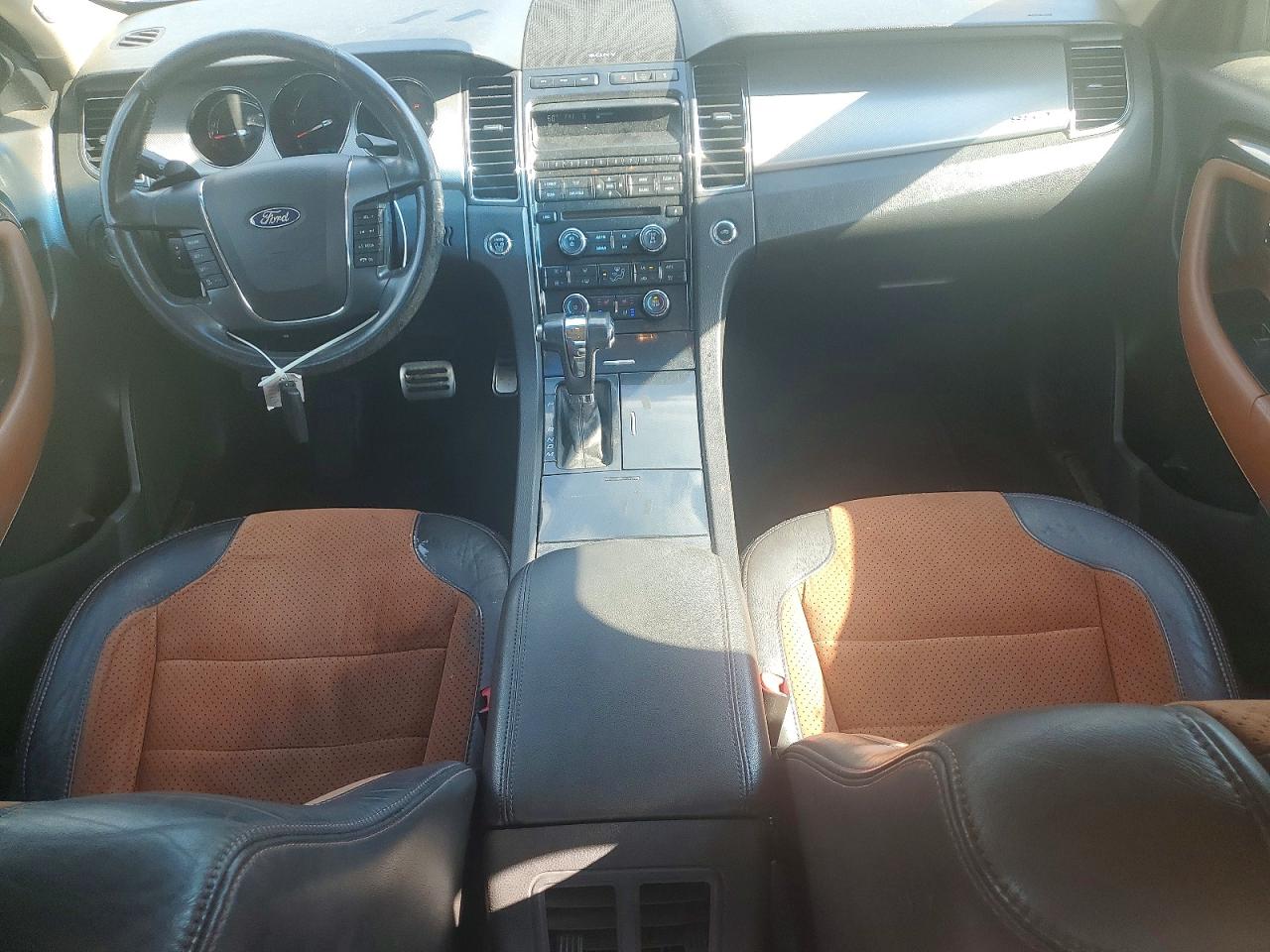 2010 Ford Taurus Черный vin: 1FAHP2KT0AG108277