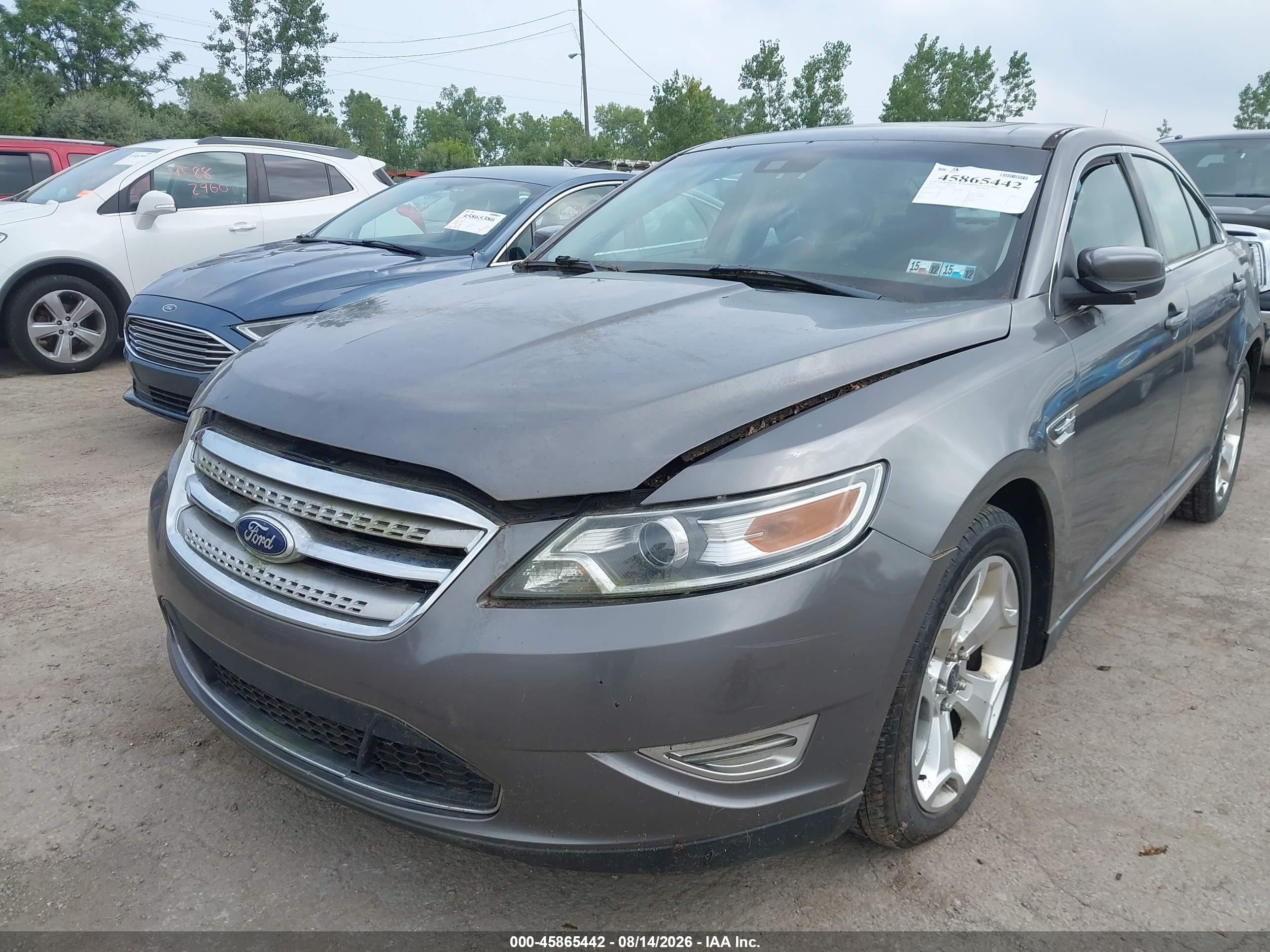 2011 Ford Taurus Sho Gray vin: 1FAHP2KT0BG128255