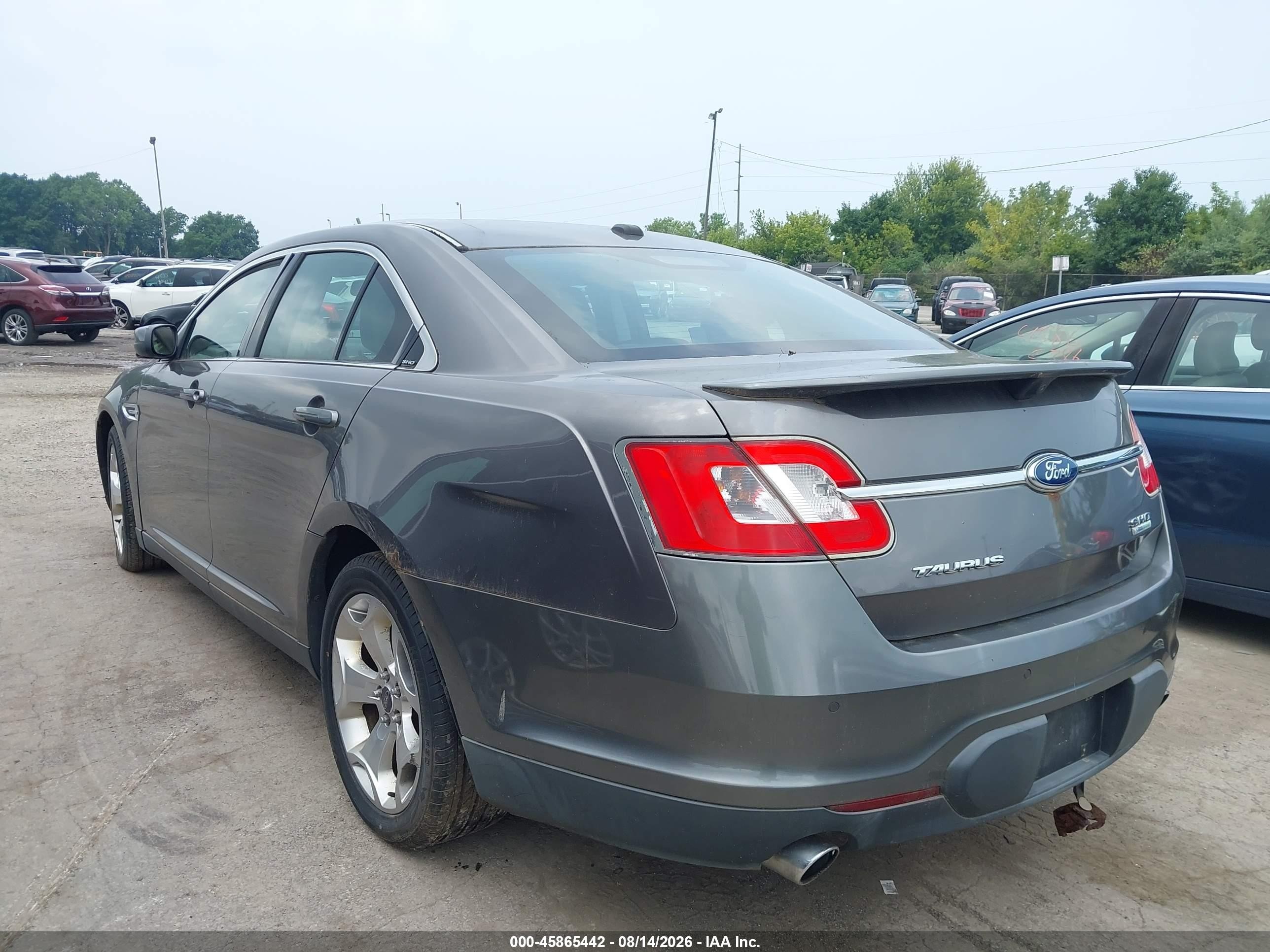 2011 Ford Taurus Sho Gray vin: 1FAHP2KT0BG128255