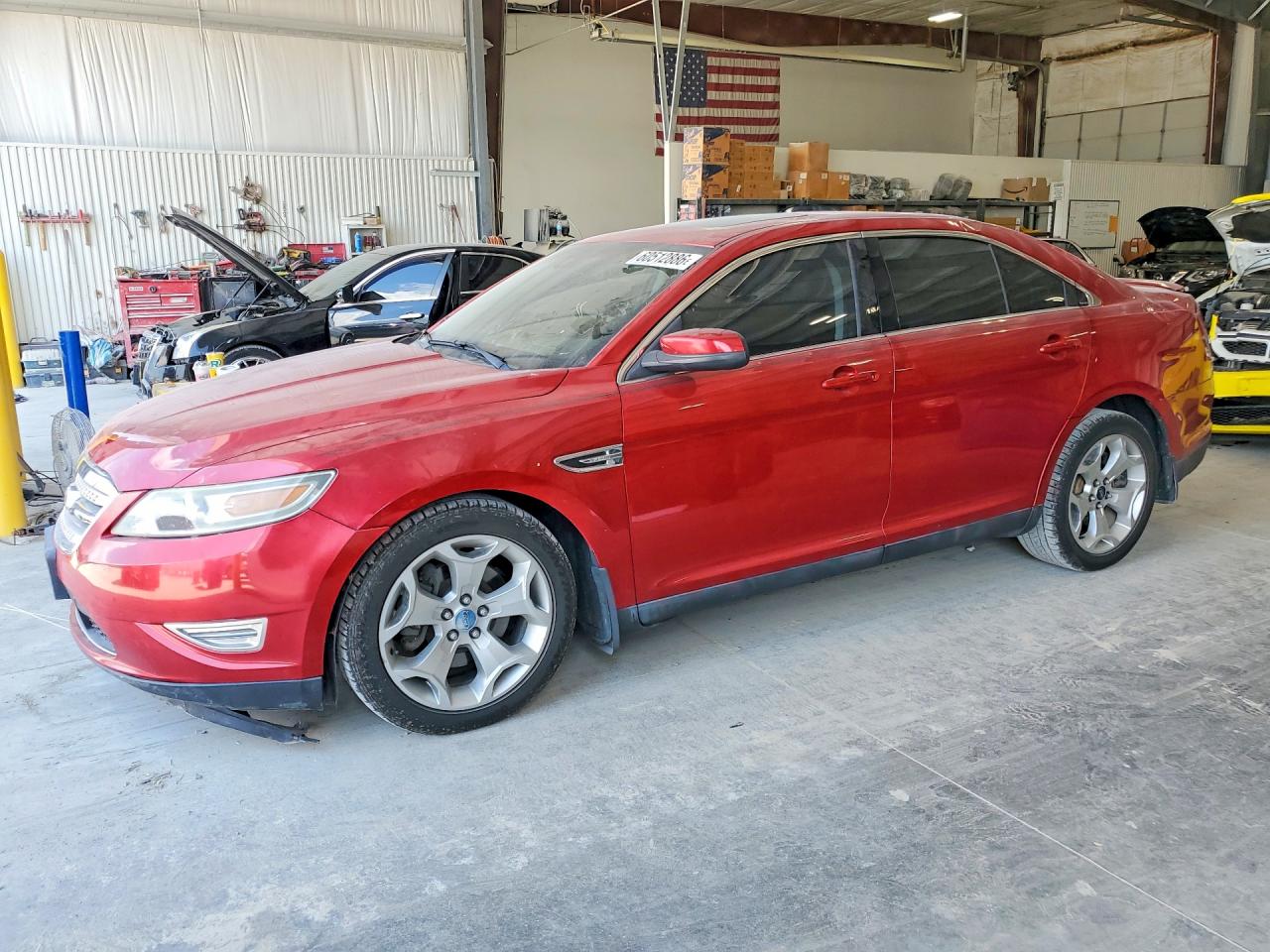 2011 Ford Taurus Sho Red vin: 1FAHP2KT0BG140891