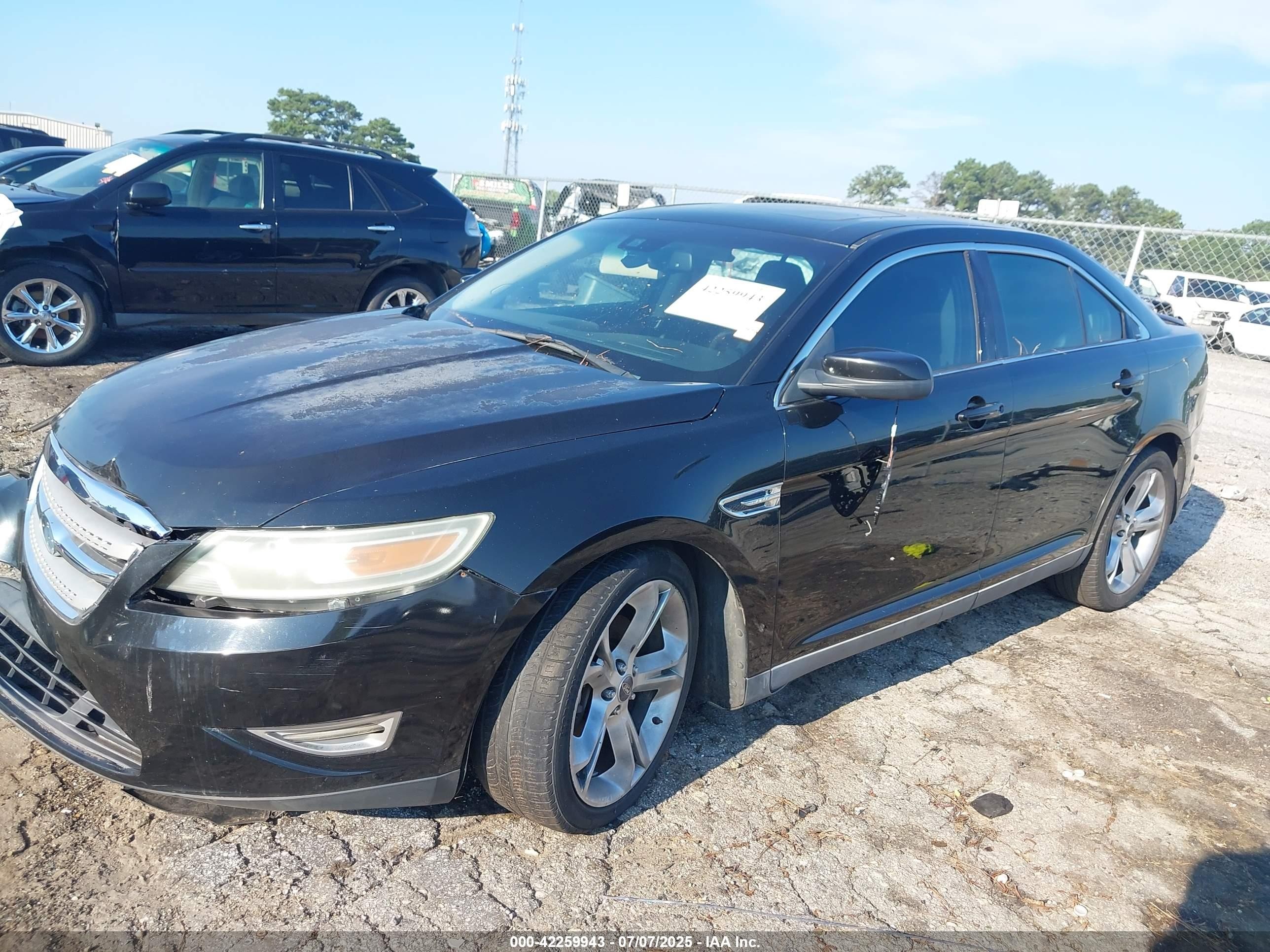 2011 Ford Taurus Sho Black vin: 1FAHP2KT0BG176547