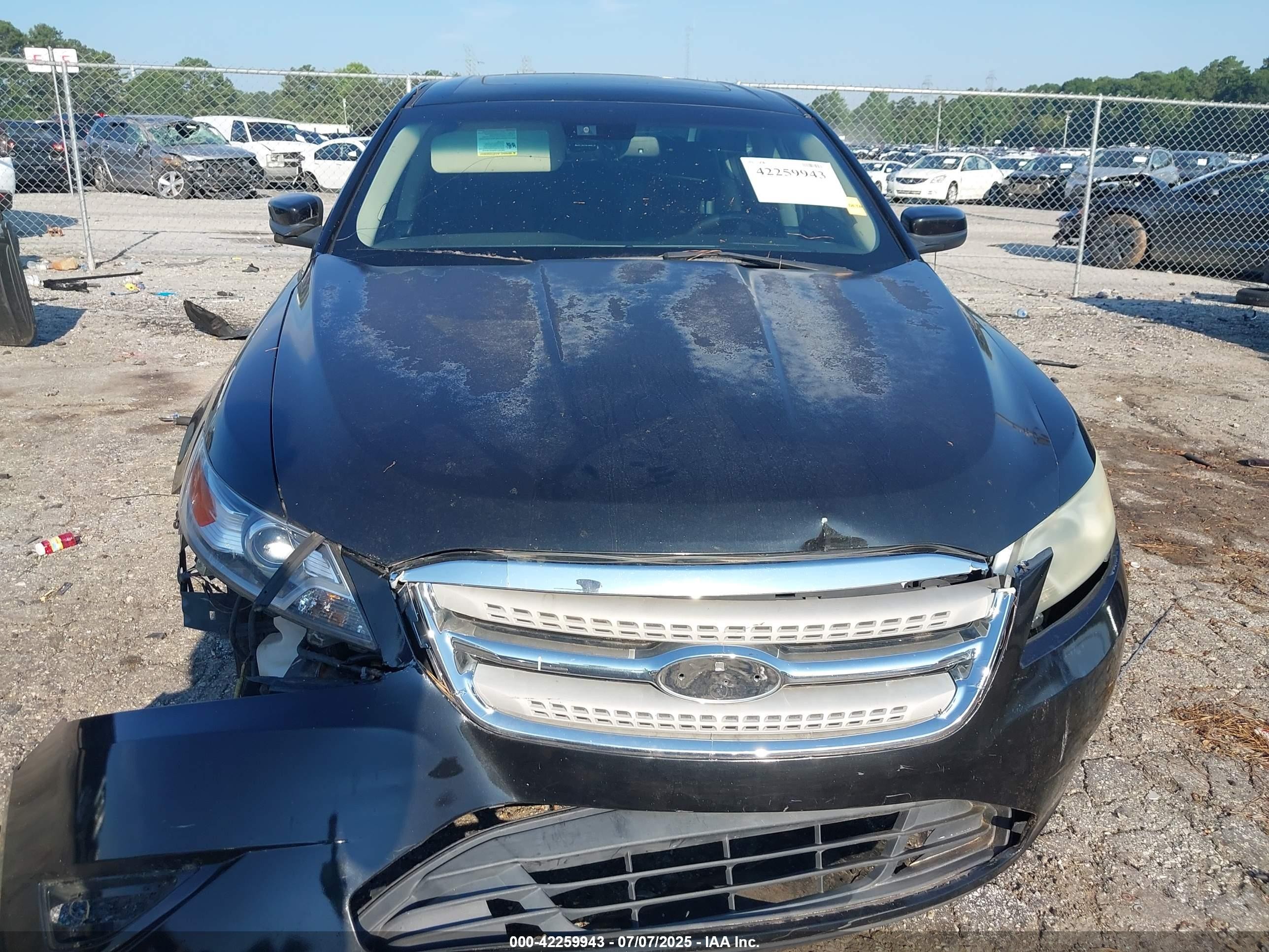 2011 Ford Taurus Sho Black vin: 1FAHP2KT0BG176547