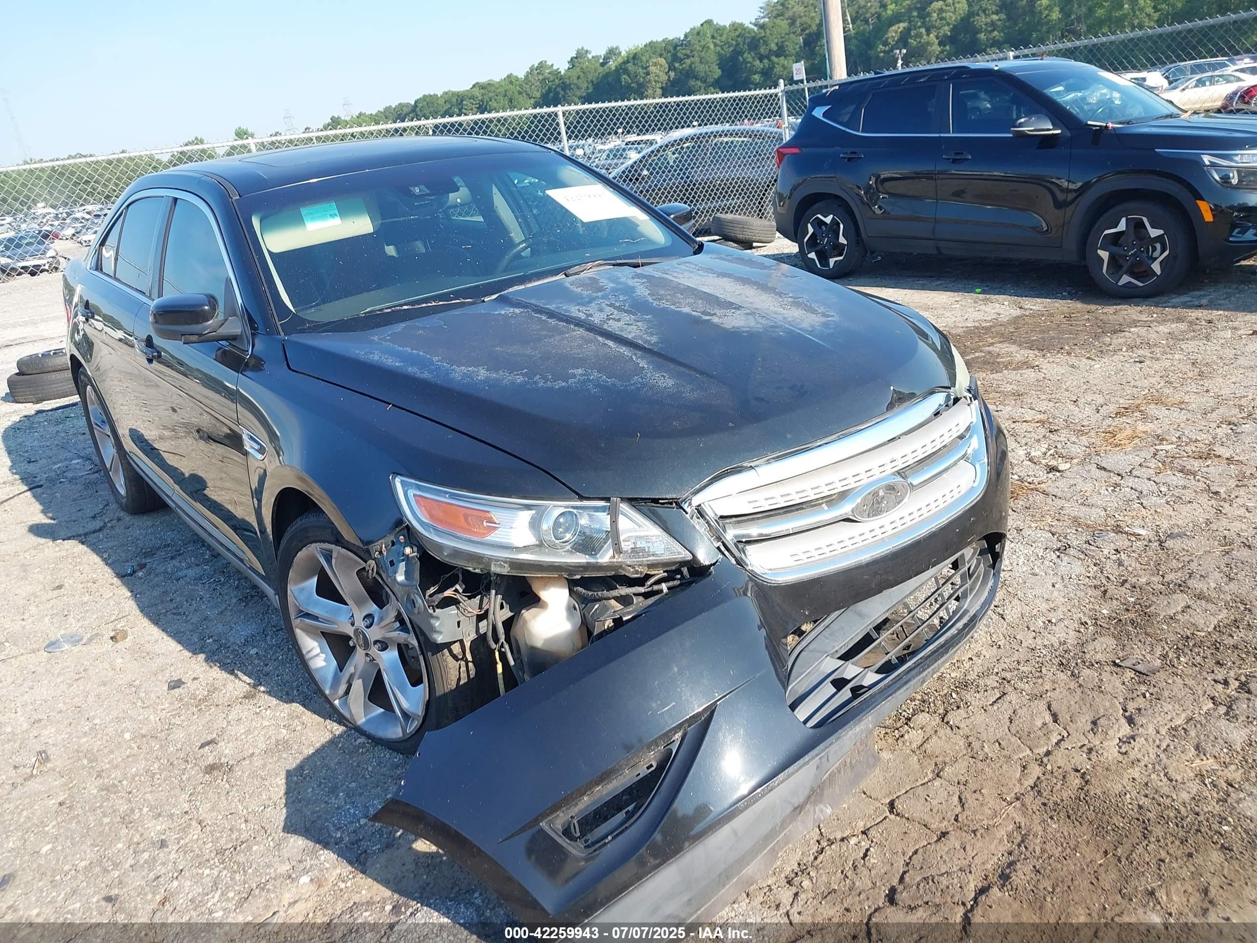 2011 Ford Taurus Sho Black vin: 1FAHP2KT0BG176547