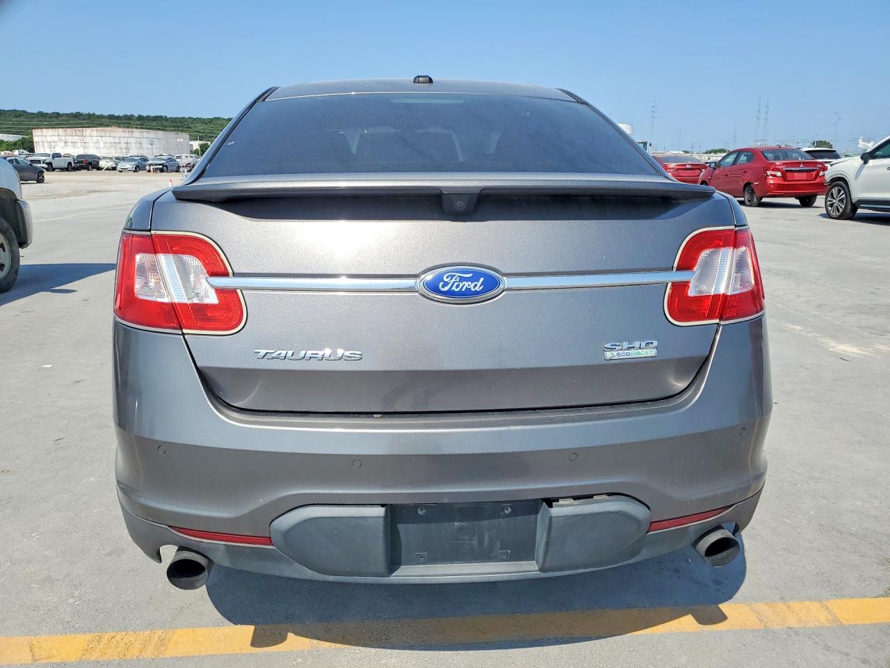 2012 Ford Taurus Sho Gray vin: 1FAHP2KT0CG143033