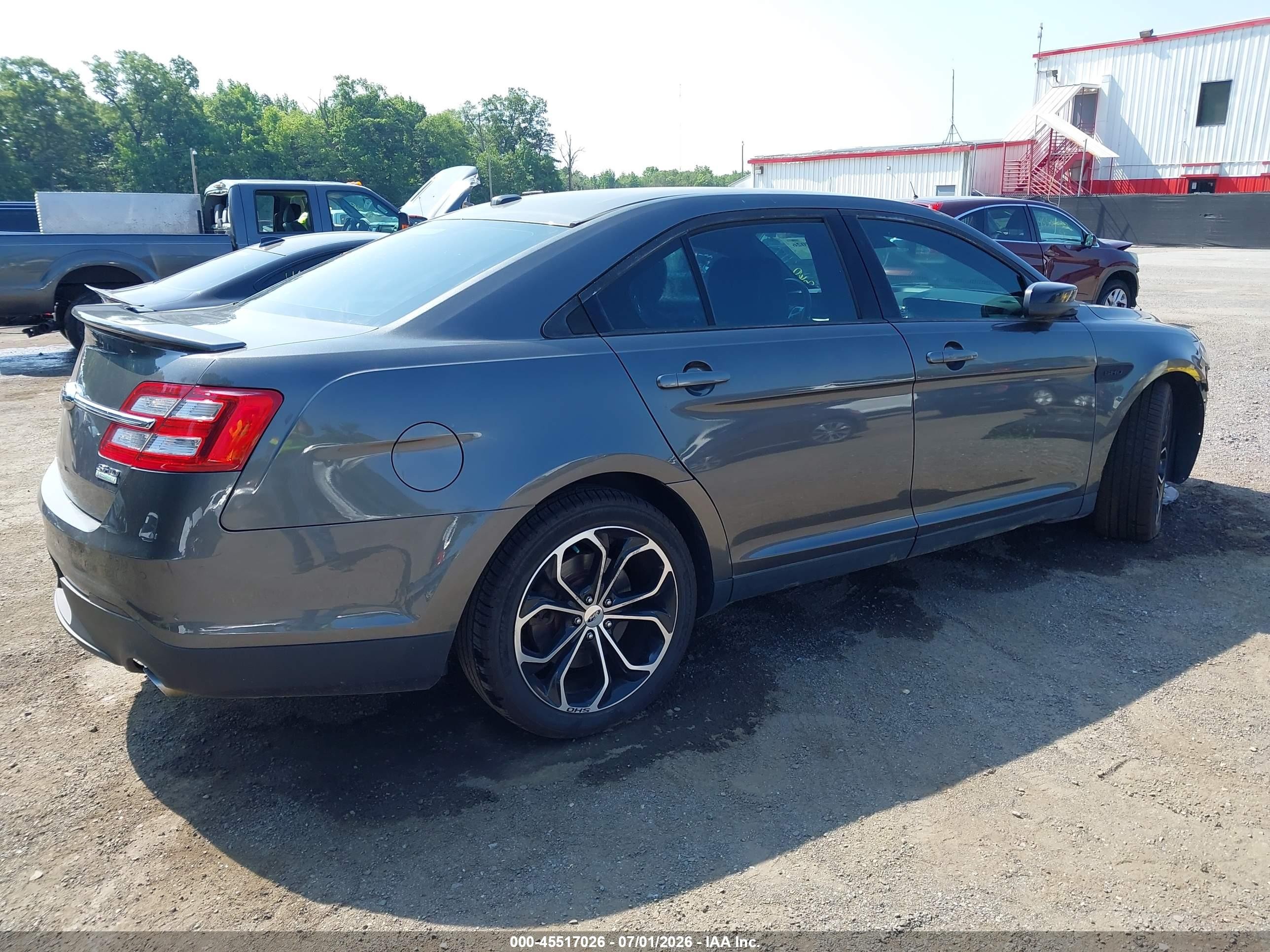 2015 Ford Taurus Sho Gray vin: 1FAHP2KT0FG202327