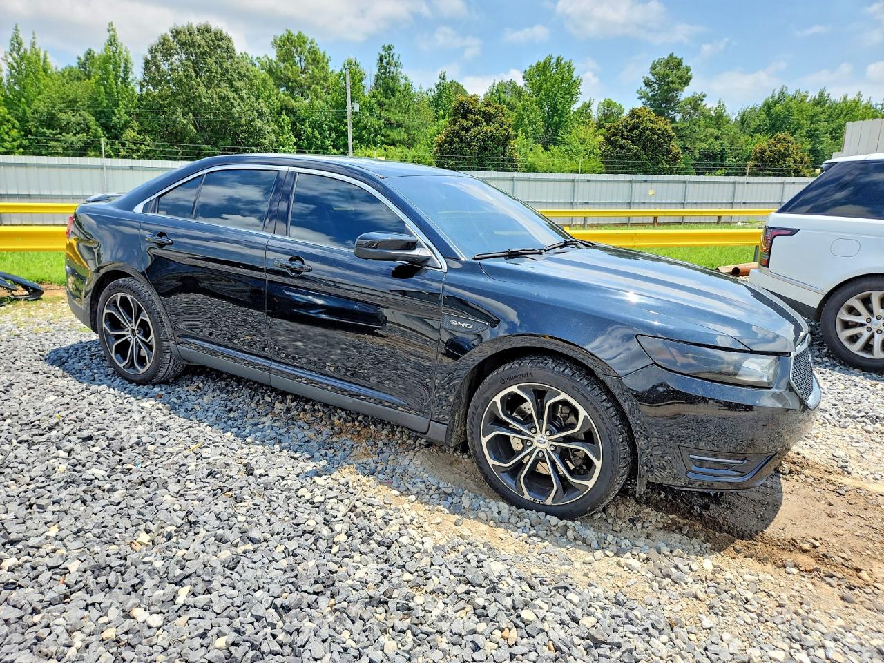 2017 Ford Taurus Sho Black vin: 1FAHP2KT0HG112274
