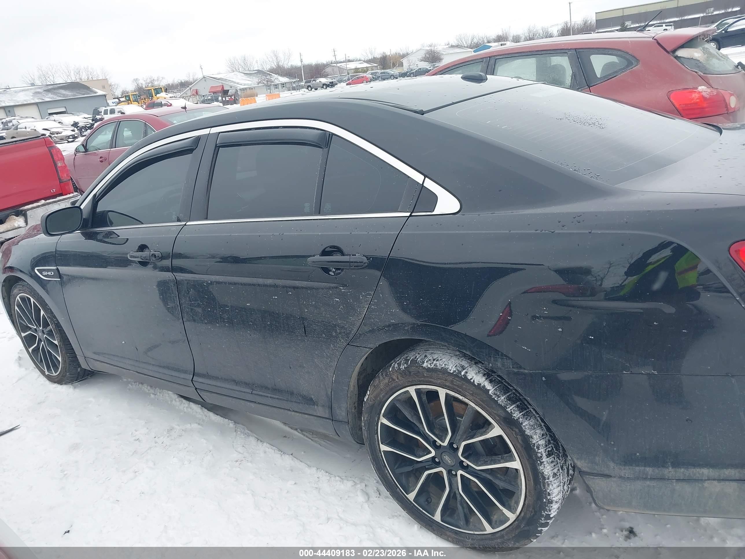 2017 Ford Taurus Sho Black vin: 1FAHP2KT0HG125476