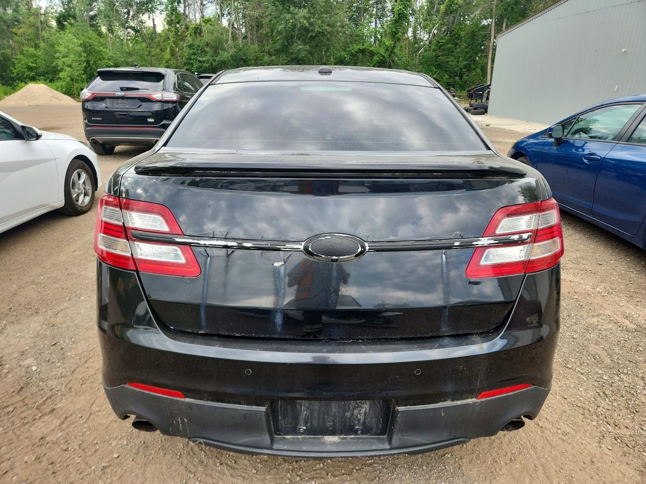 2013 Ford Taurus Sho Black vin: 1FAHP2KT1DG145424