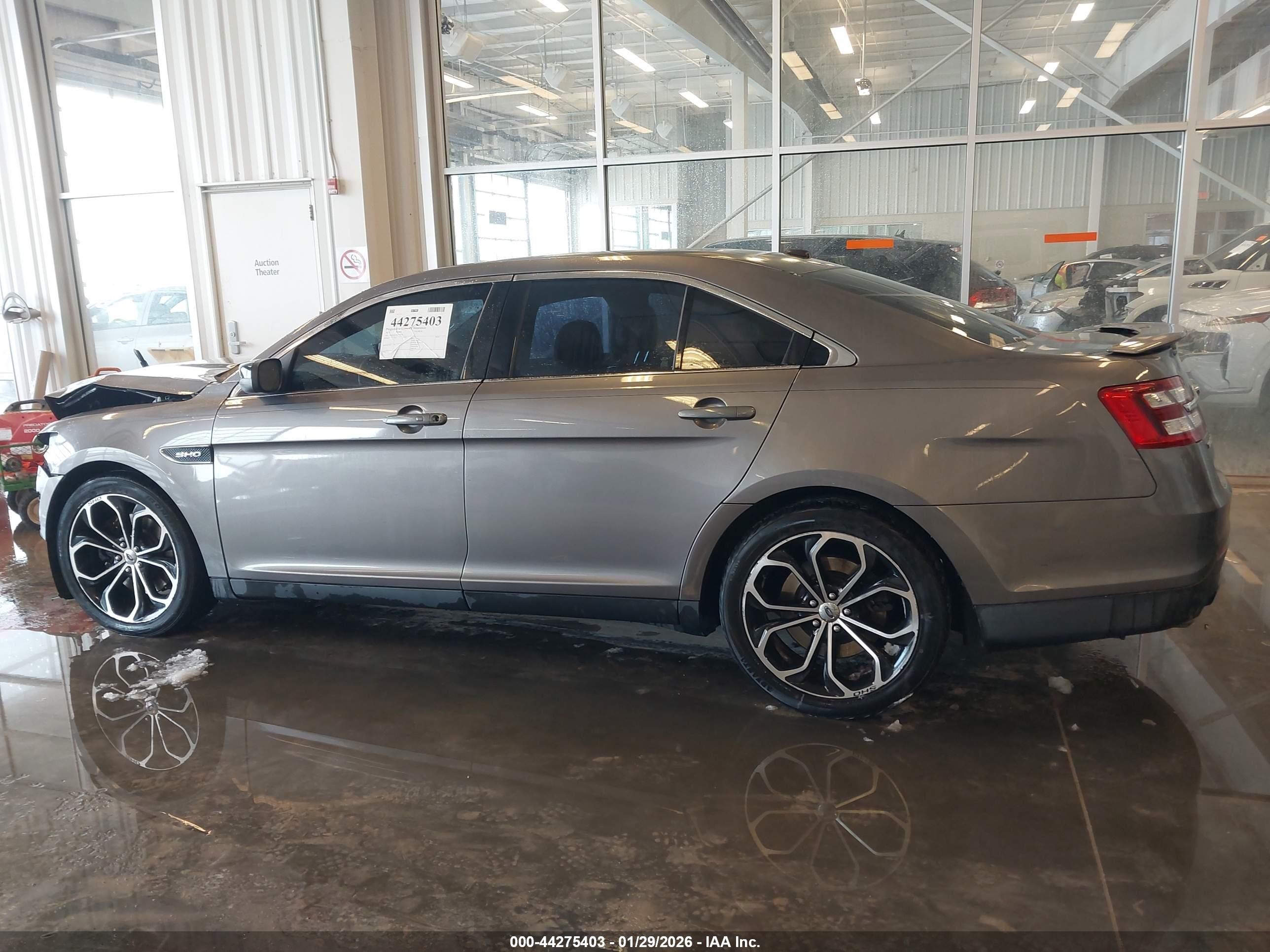2013 Ford Taurus Sho Gray vin: 1FAHP2KT1DG159422