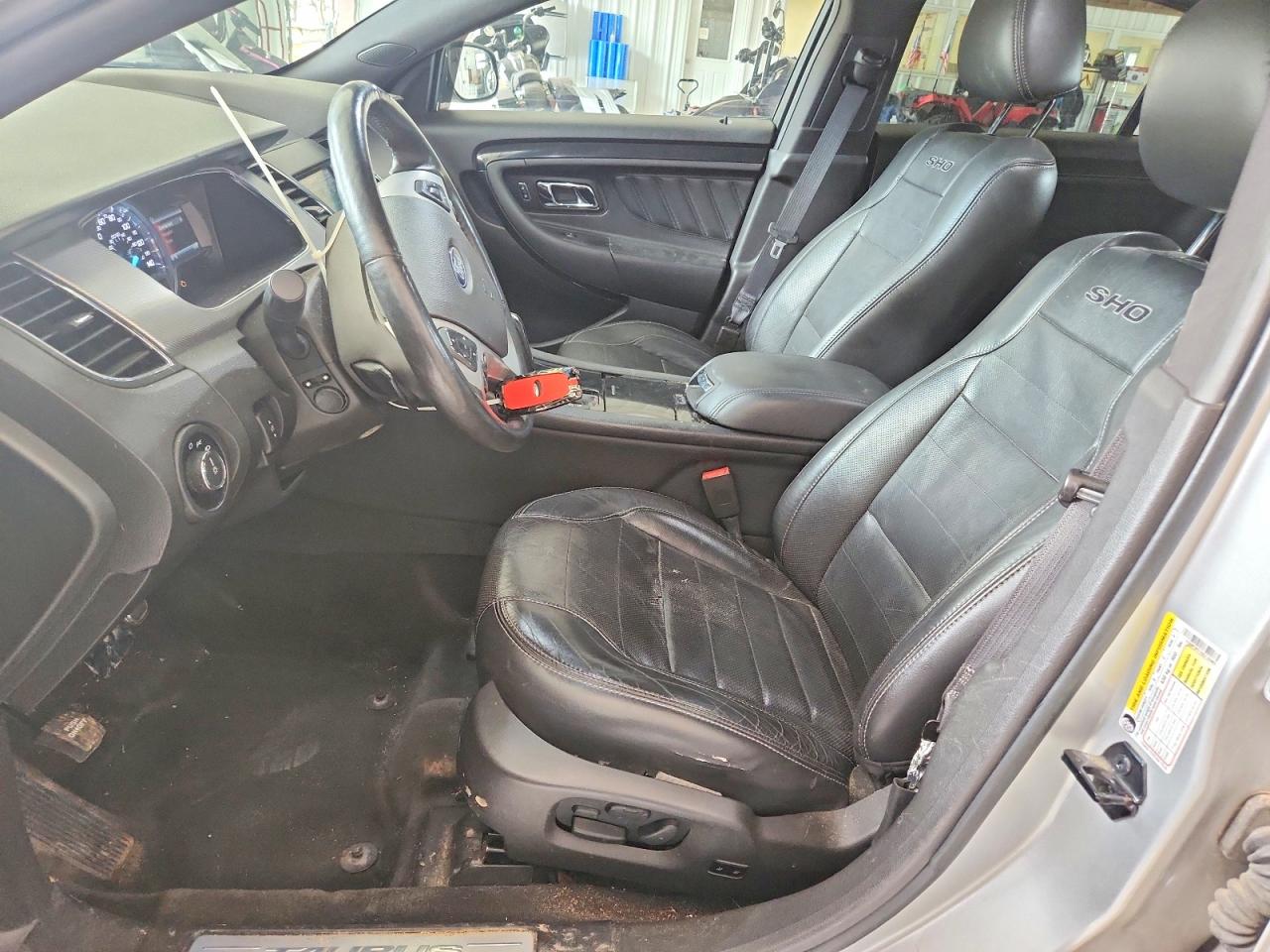 2014 Ford Taurus Sho Silver vin: 1FAHP2KT1EG135963