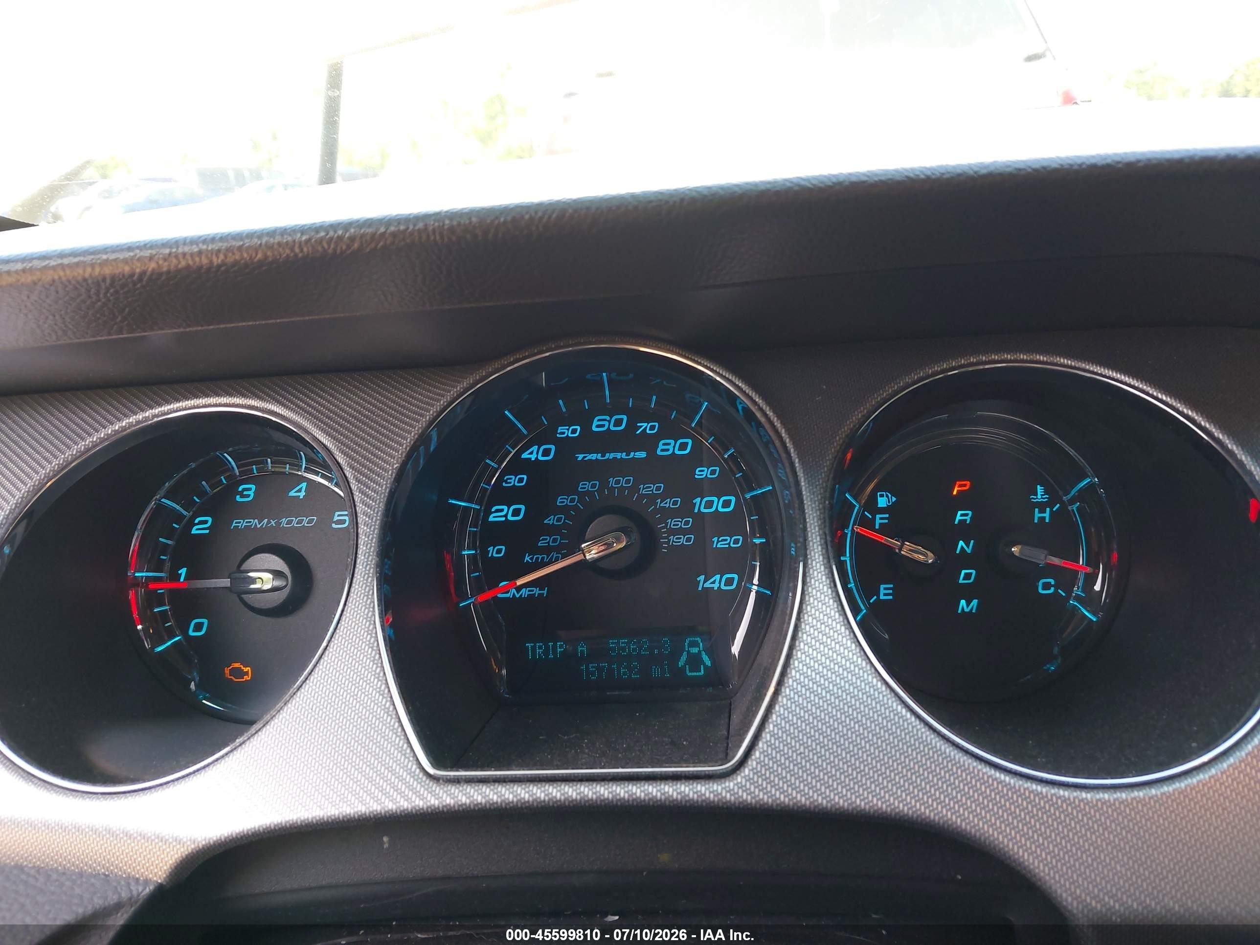 2010 Ford Taurus Sho White vin: 1FAHP2KT2AG105798