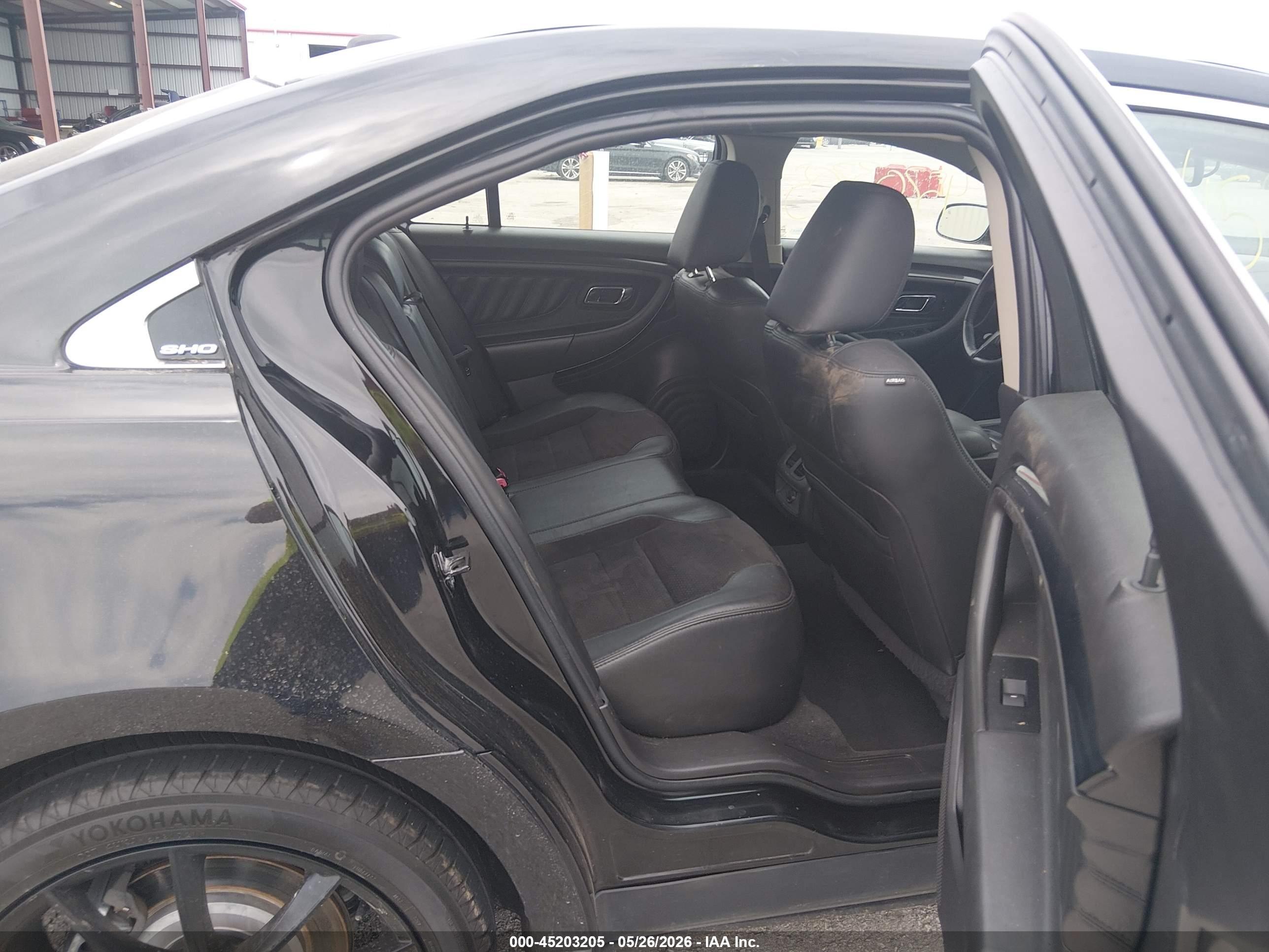 2010 Ford Taurus Sho Black vin: 1FAHP2KT2AG120480