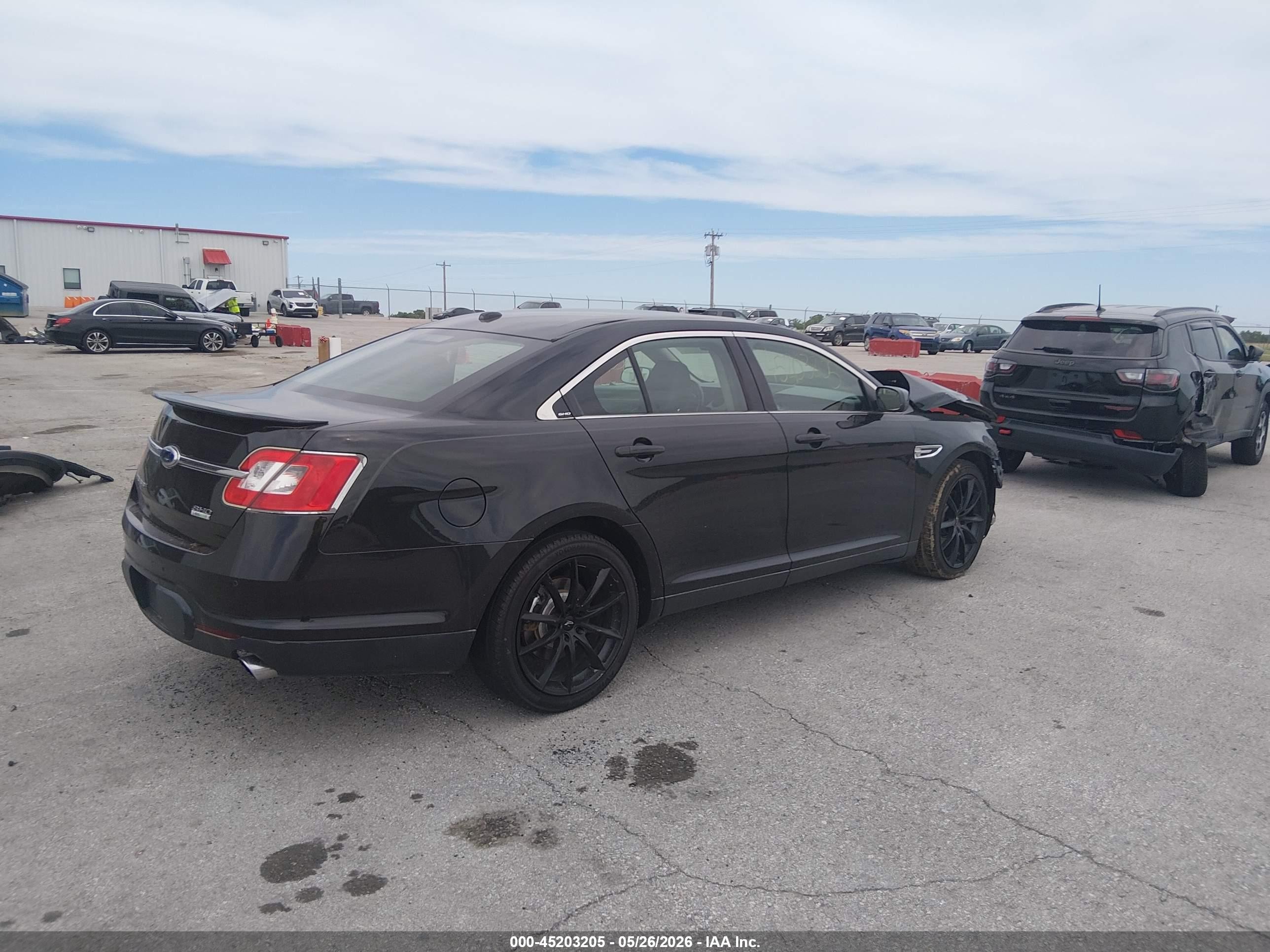 2010 Ford Taurus Sho Black vin: 1FAHP2KT2AG120480