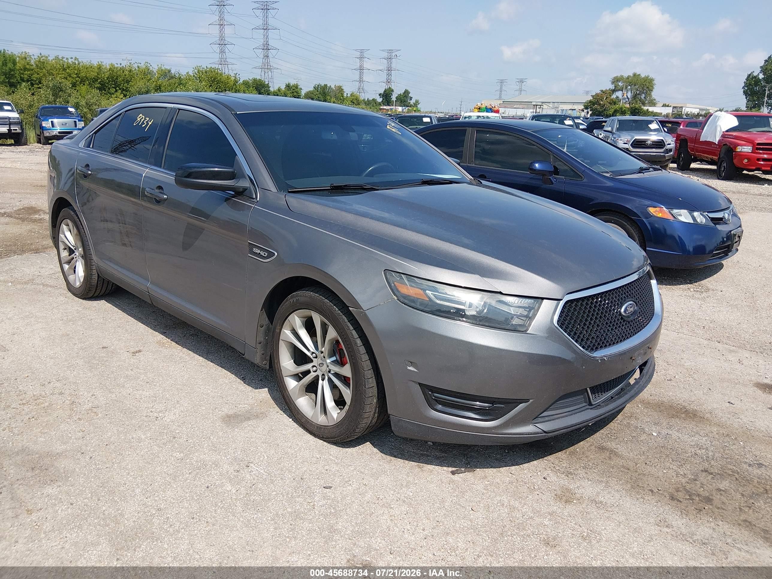 2013 Ford Taurus Sho Gray vin: 1FAHP2KT2DG114523