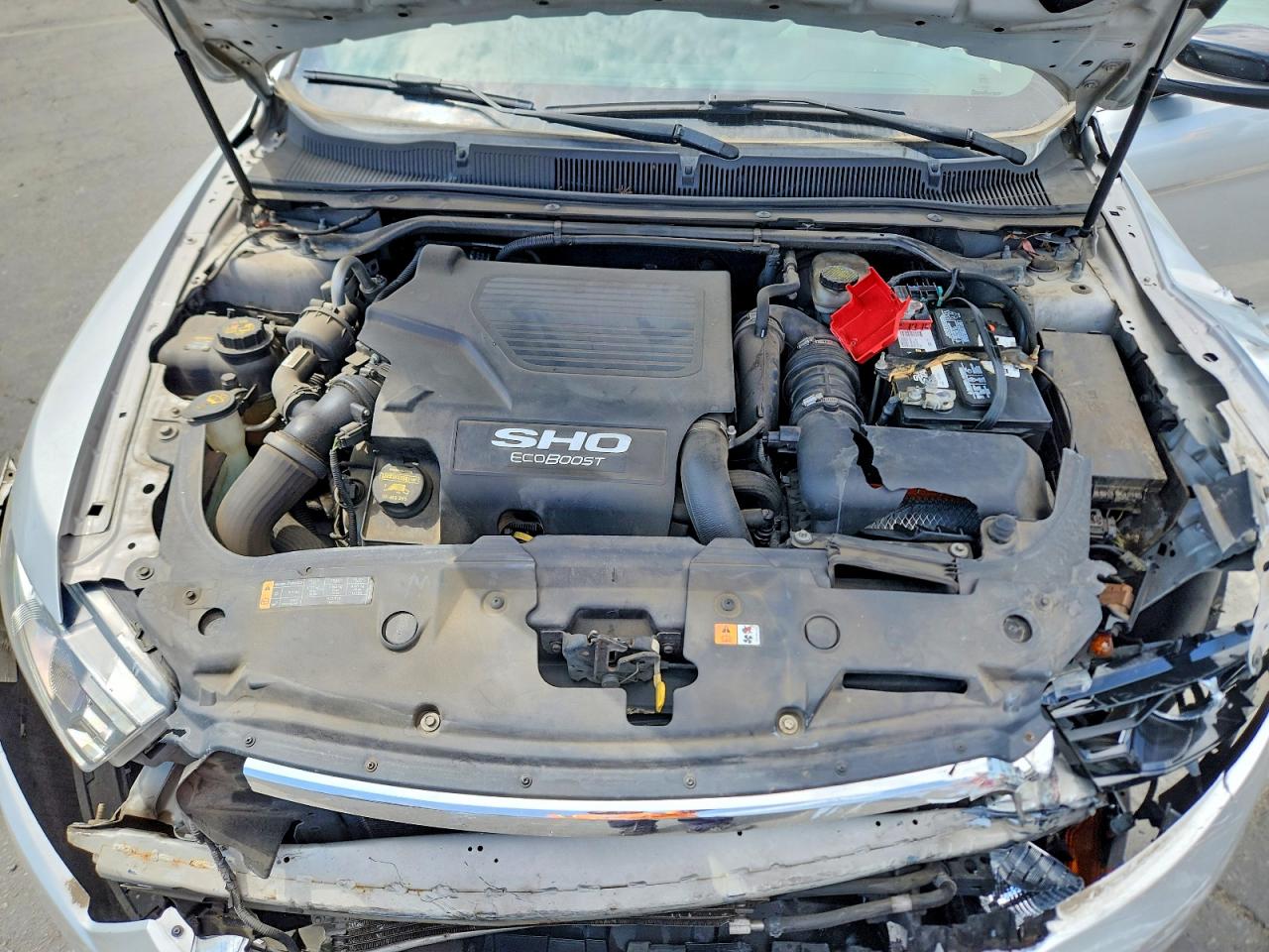 2013 Ford Taurus Sho Silver vin: 1FAHP2KT2DG136392