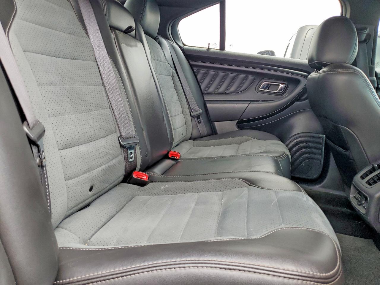 2013 Ford Taurus Sho Gray vin: 1FAHP2KT2DG183258