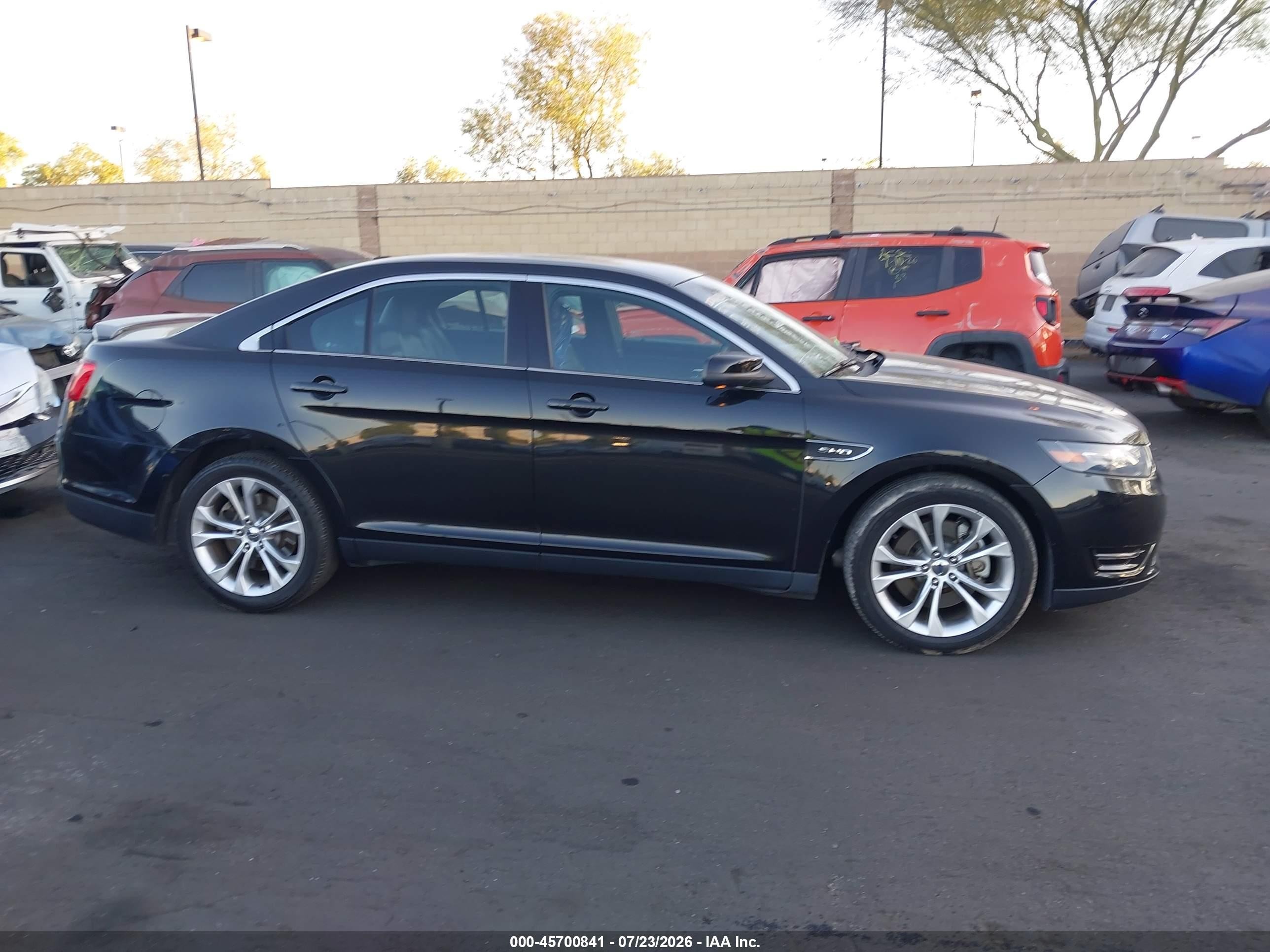 2014 Ford Taurus Sho Black vin: 1FAHP2KT2EG127600