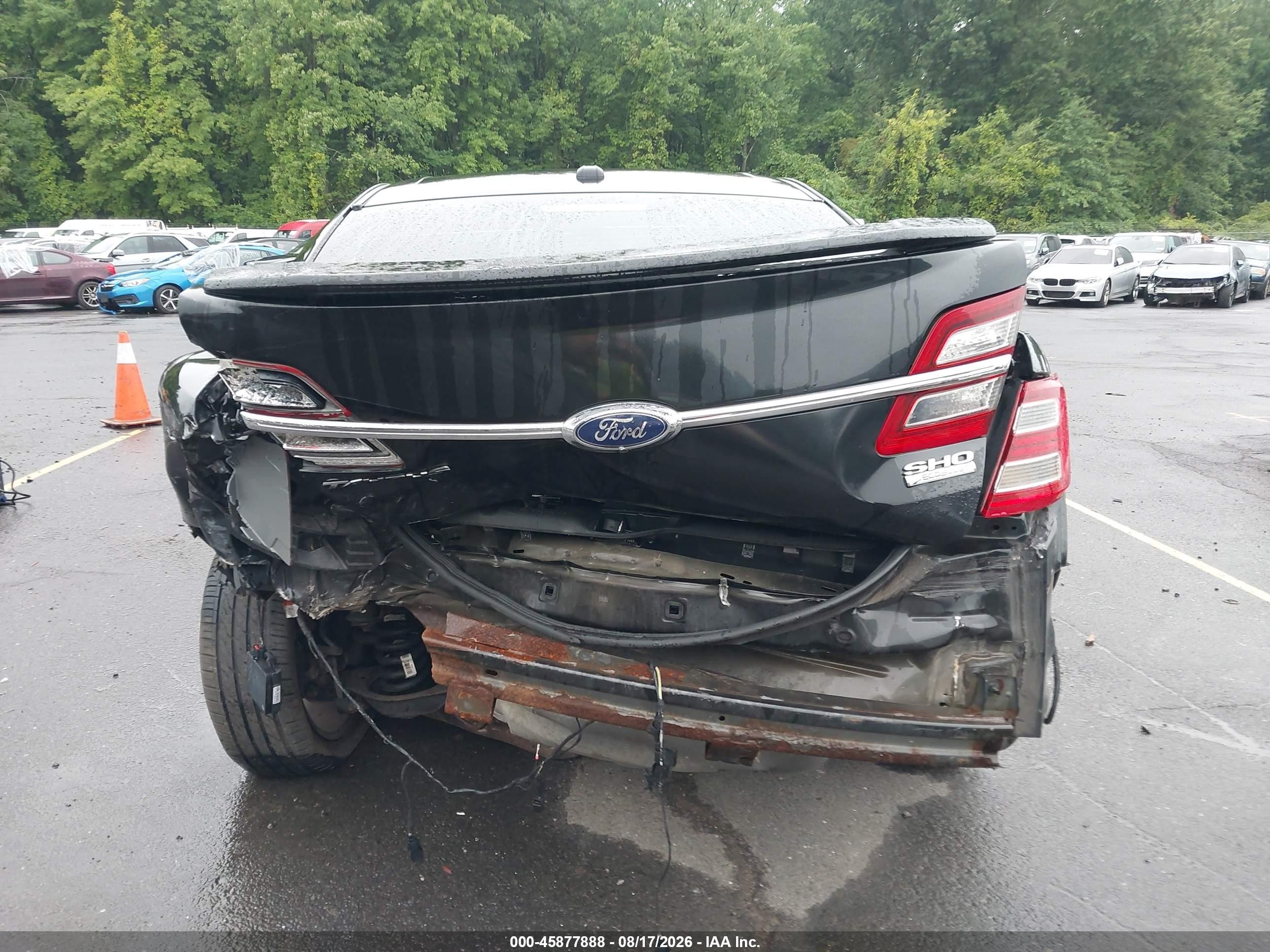 2014 Ford Taurus Sho Black vin: 1FAHP2KT2EG132537
