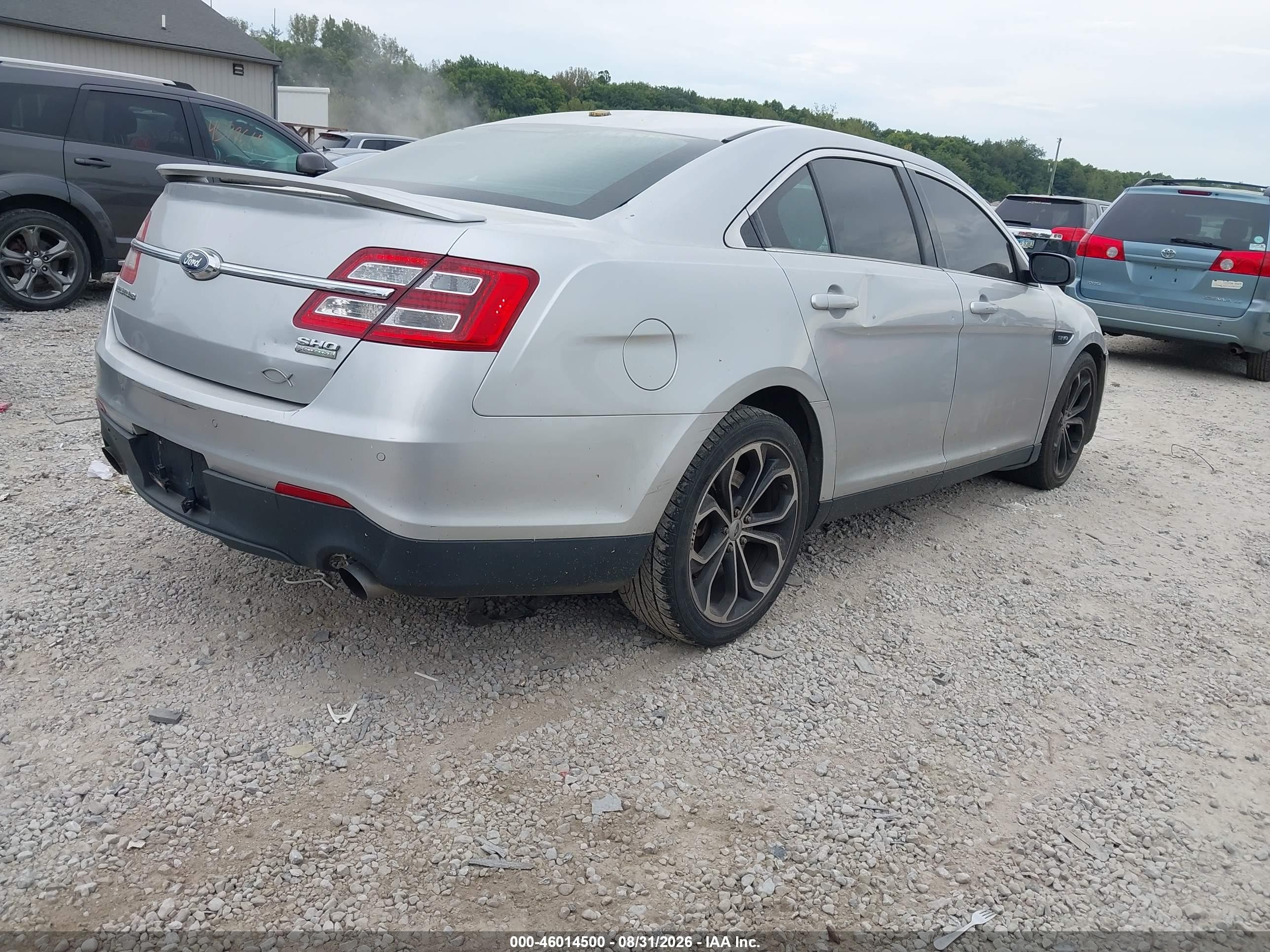 2013 Ford Taurus Sho Silver vin: 1FAHP2KT3DG116233