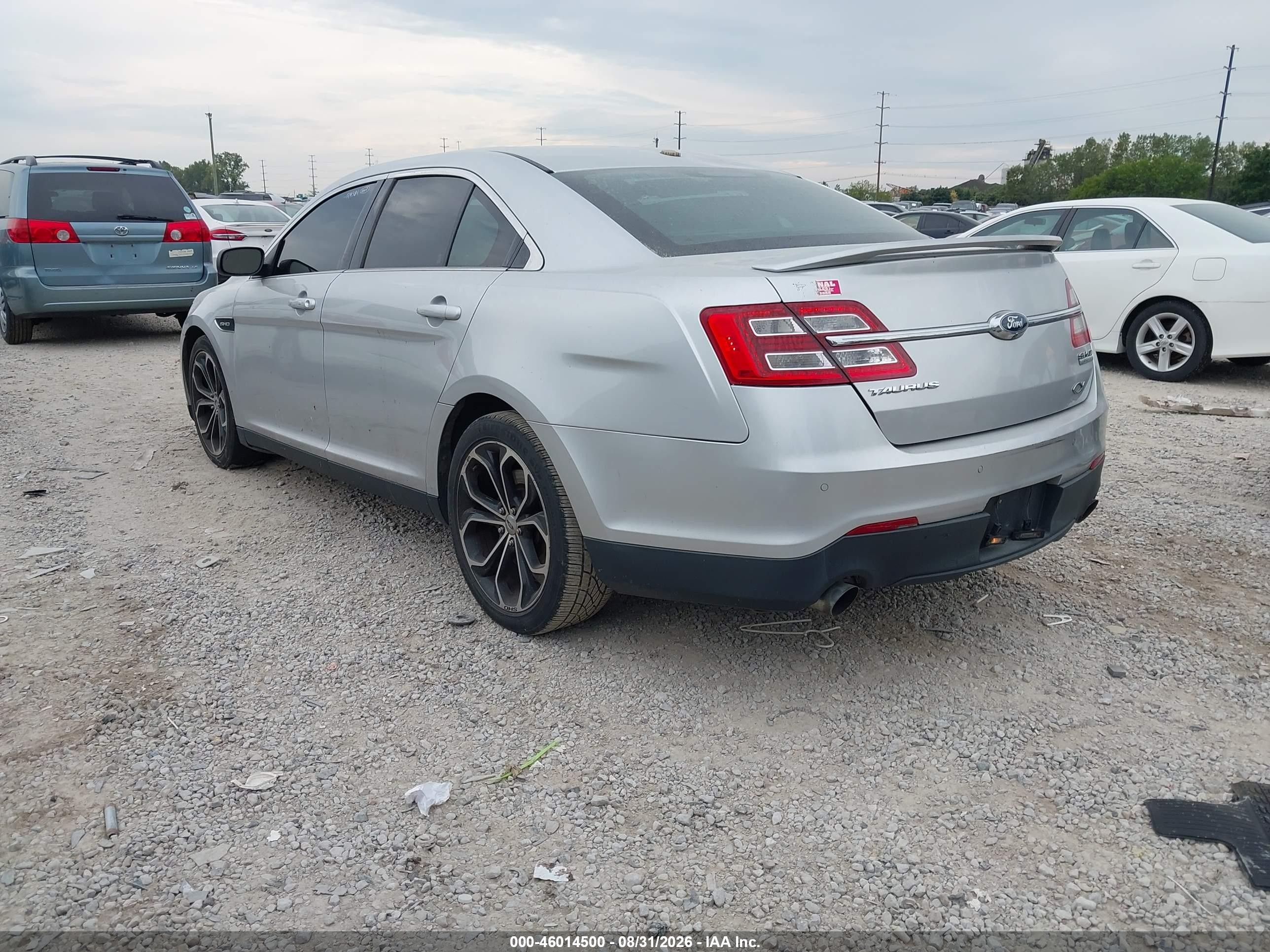 2013 Ford Taurus Sho Silver vin: 1FAHP2KT3DG116233