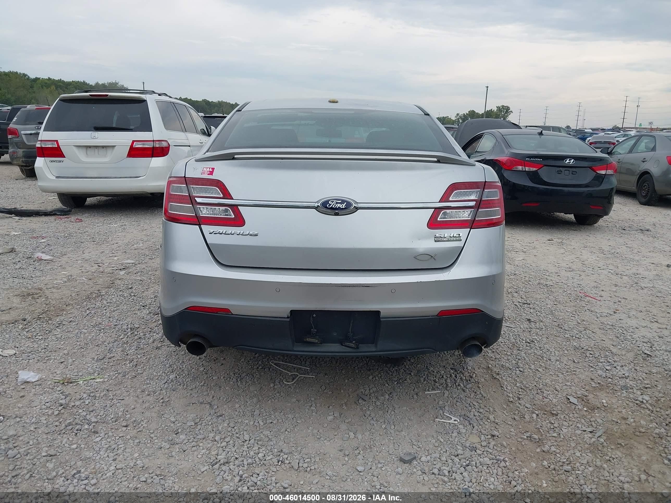 2013 Ford Taurus Sho Silver vin: 1FAHP2KT3DG116233