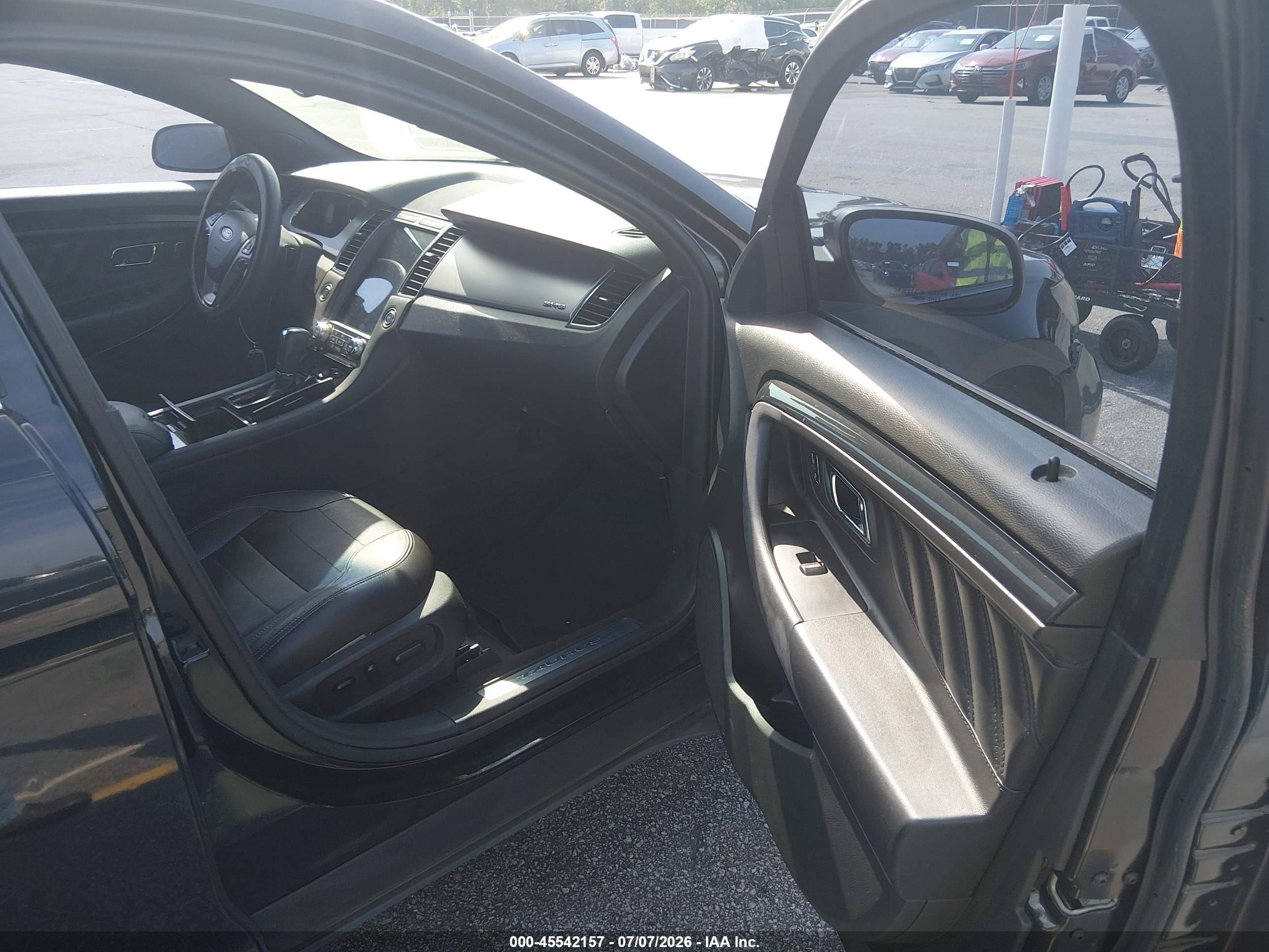 2015 Ford Taurus Sho Black vin: 1FAHP2KT3FG123637