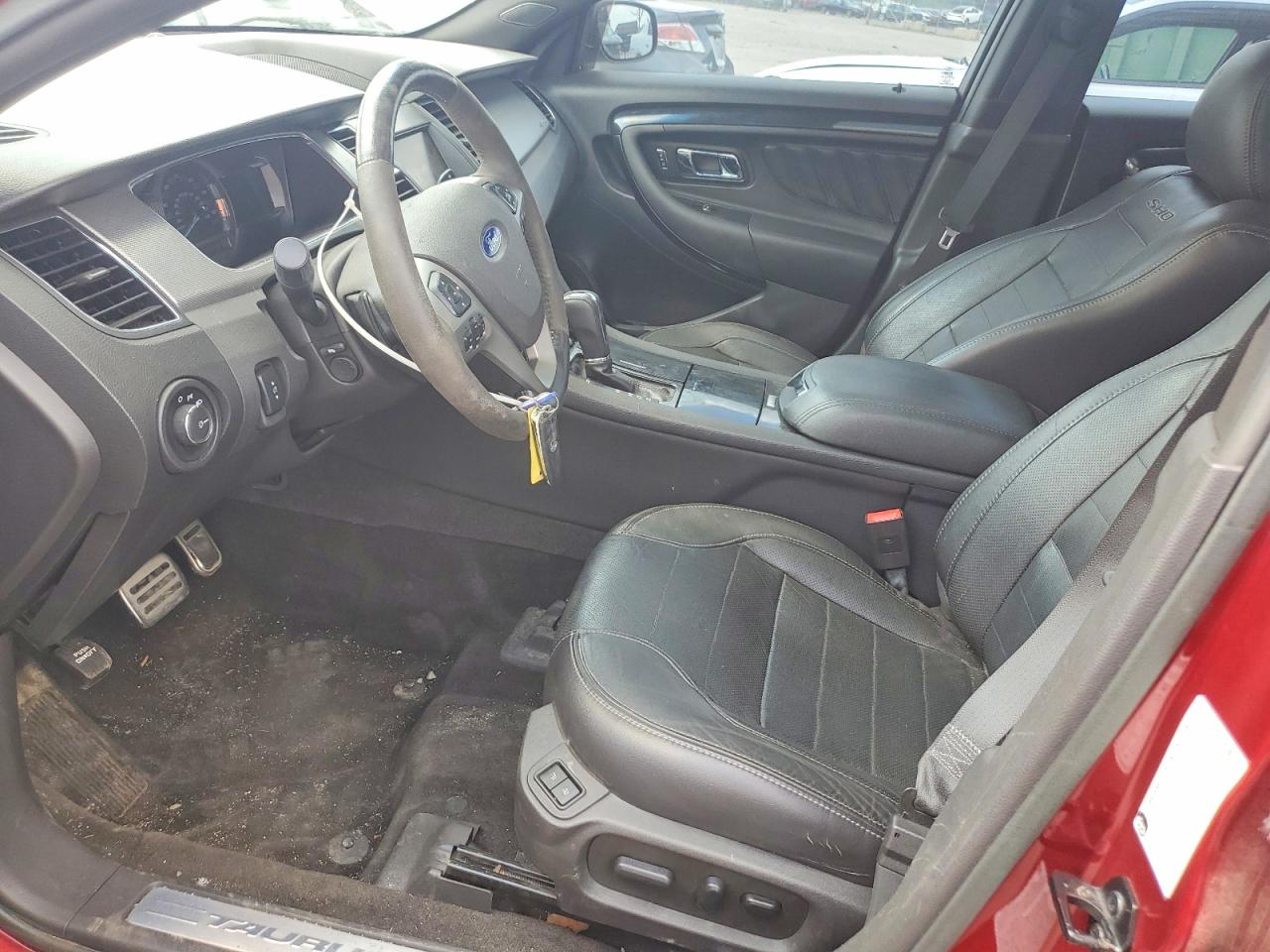 2015 Ford Taurus Sho Красный vin: 1FAHP2KT3FG128644