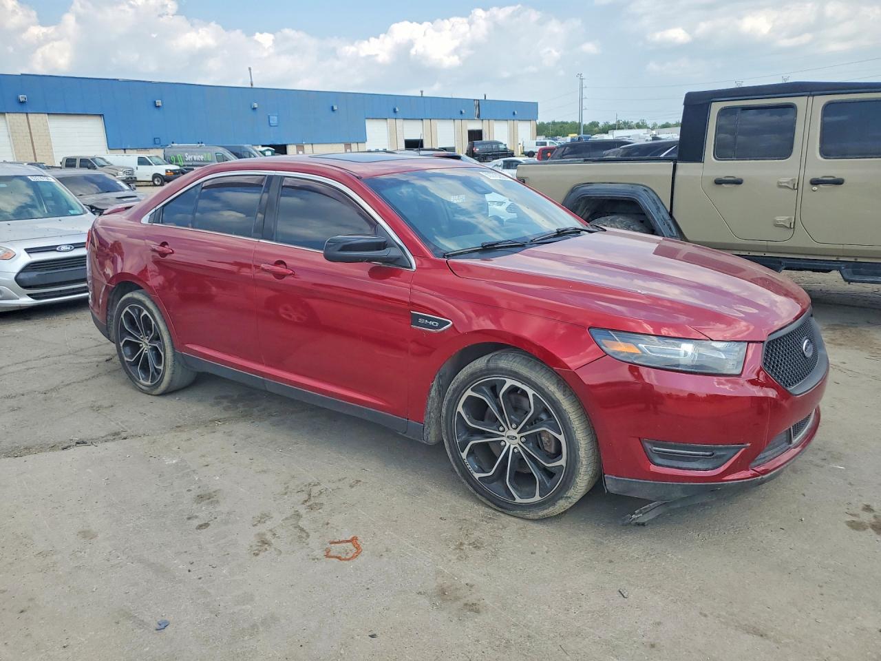 2015 Ford Taurus Sho Красный vin: 1FAHP2KT3FG128644