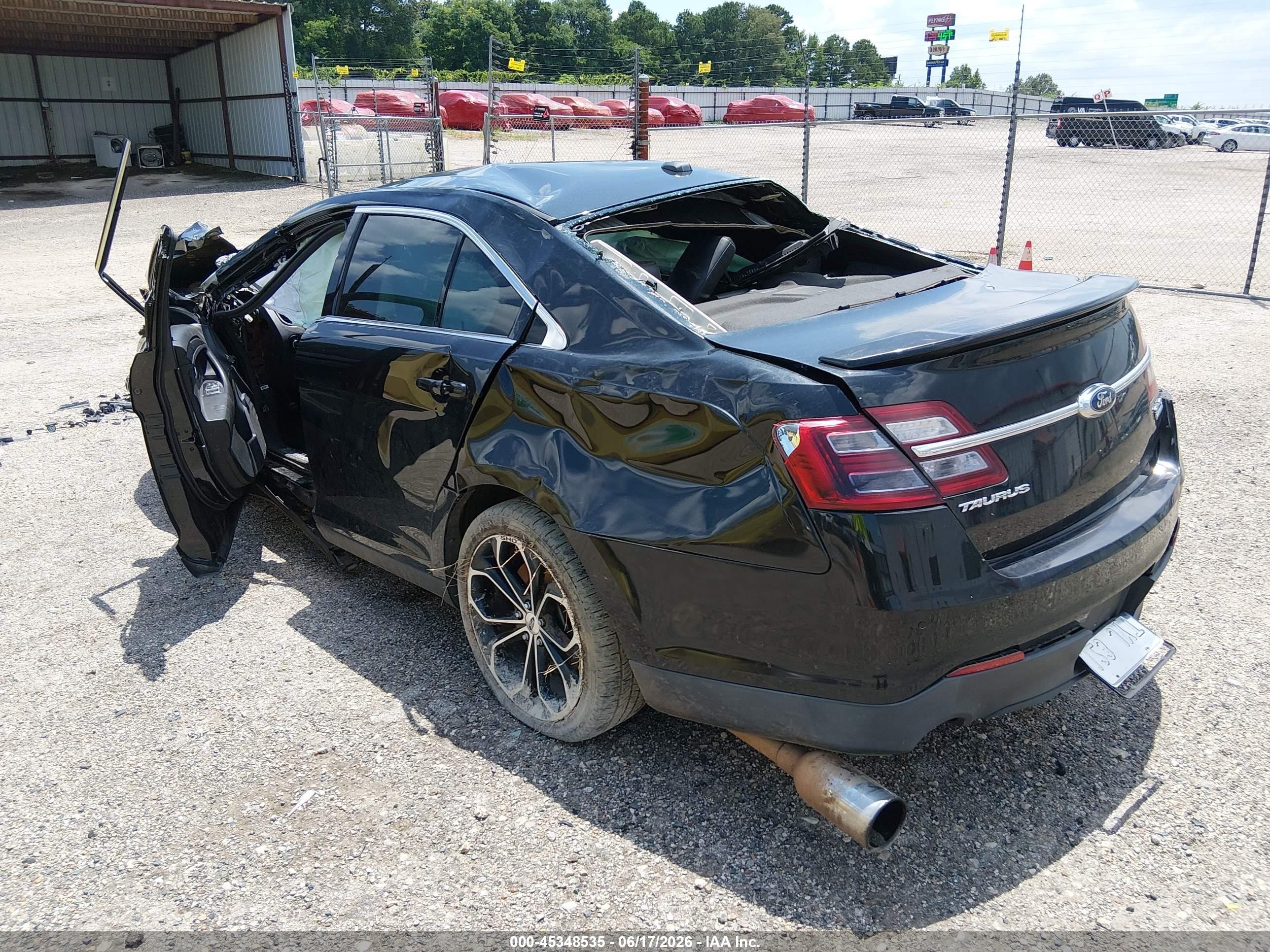 2015 Ford Taurus Sho Black vin: 1FAHP2KT5FG100490