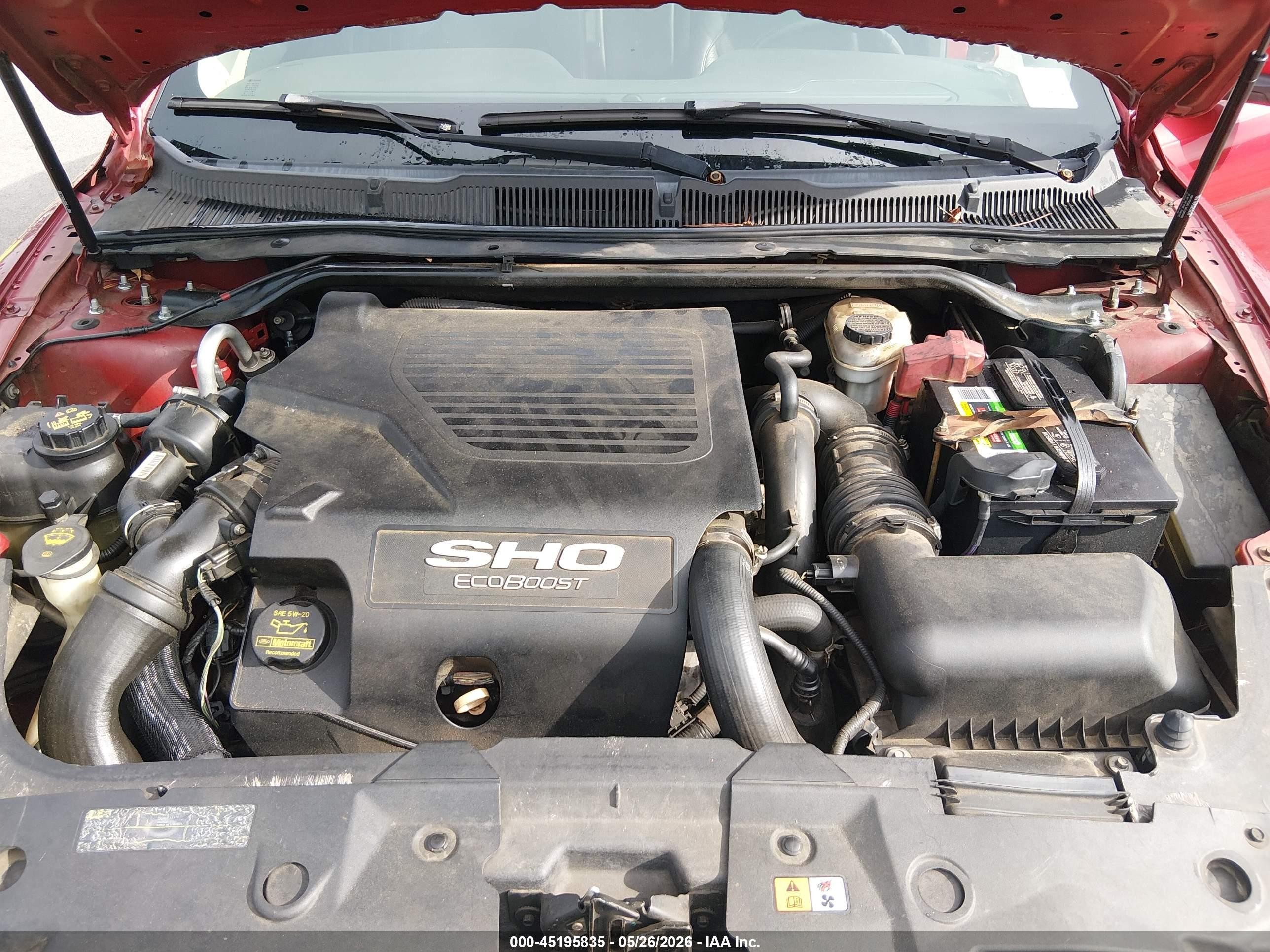 2010 Ford Taurus Sho Red vin: 1FAHP2KT6AG101124