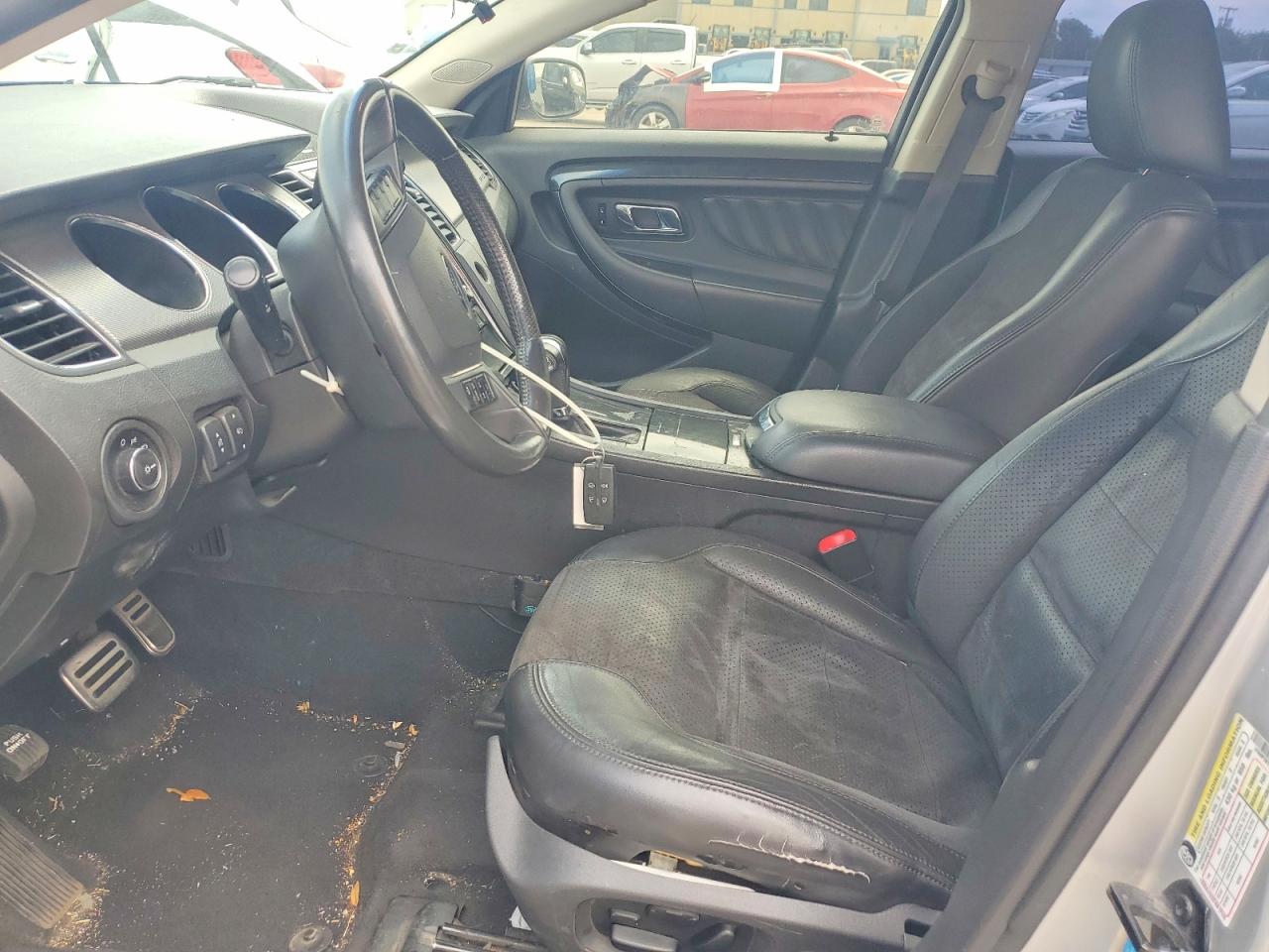 2011 Ford Taurus Sho Silver vin: 1FAHP2KT6BG137381